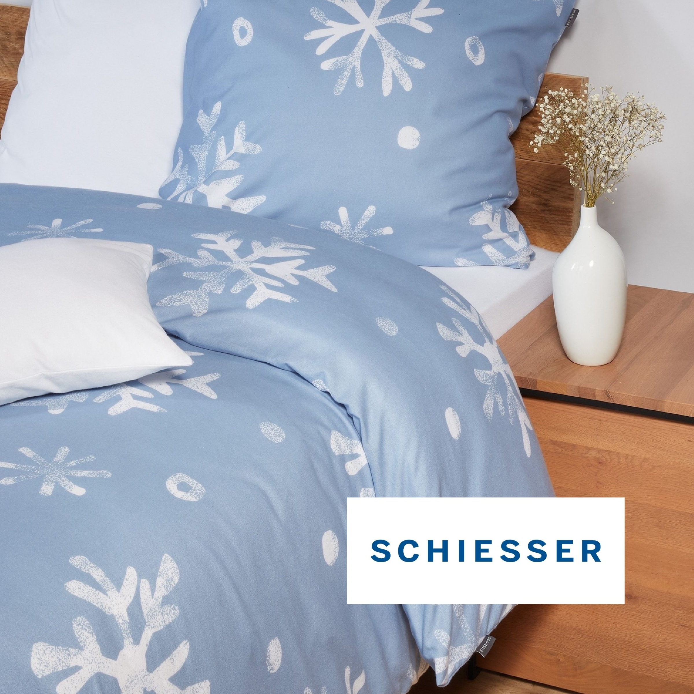 Schiesser Bettwäsche »Skadi aus weicher Baumwolle mit weißen Schneeflocken« 2 Stk. OEKO-TEX® MADE IN GREEN-zertifiziert