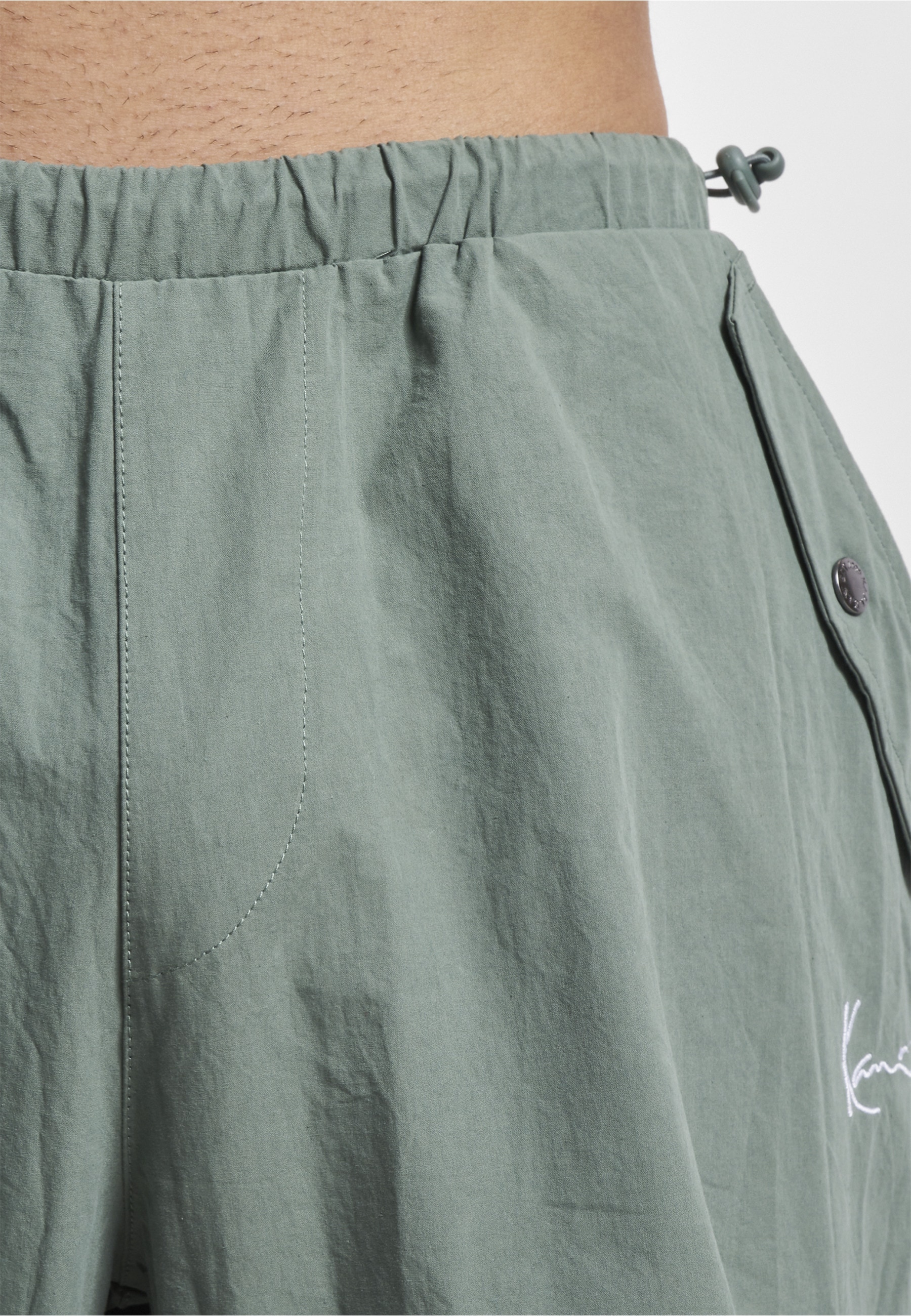 Karl Kani Stoffhose »Karl Kani Herren KM233-032-1 KK Small Signature Parachute Pants«