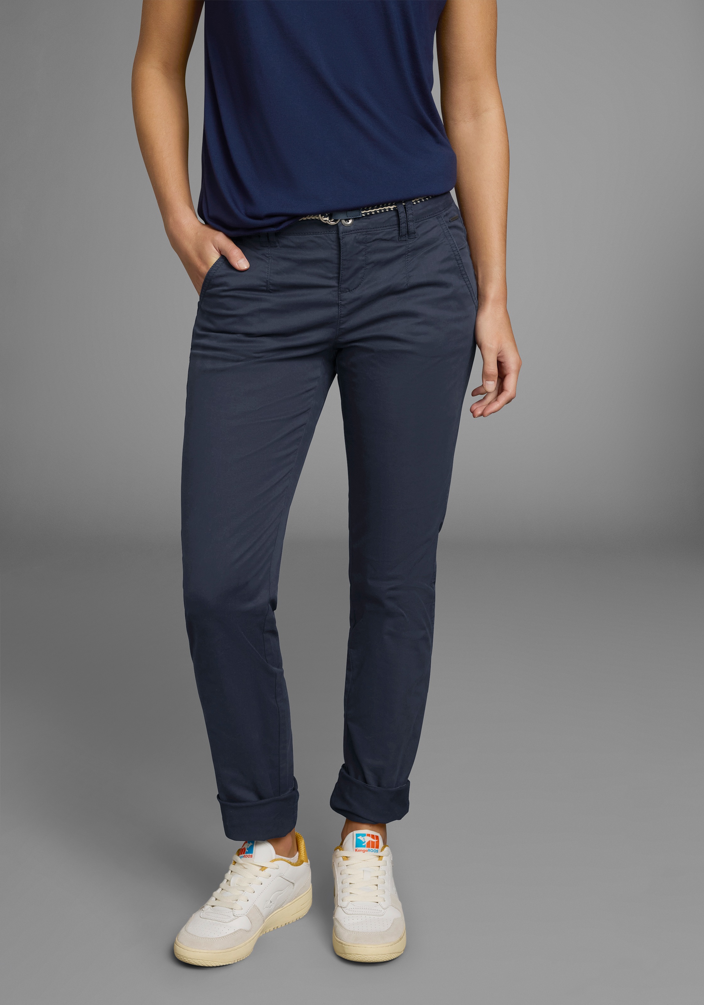 KangaROOS Chinohose in schmaler Form, mit Kordel zu binden günstig online kaufen