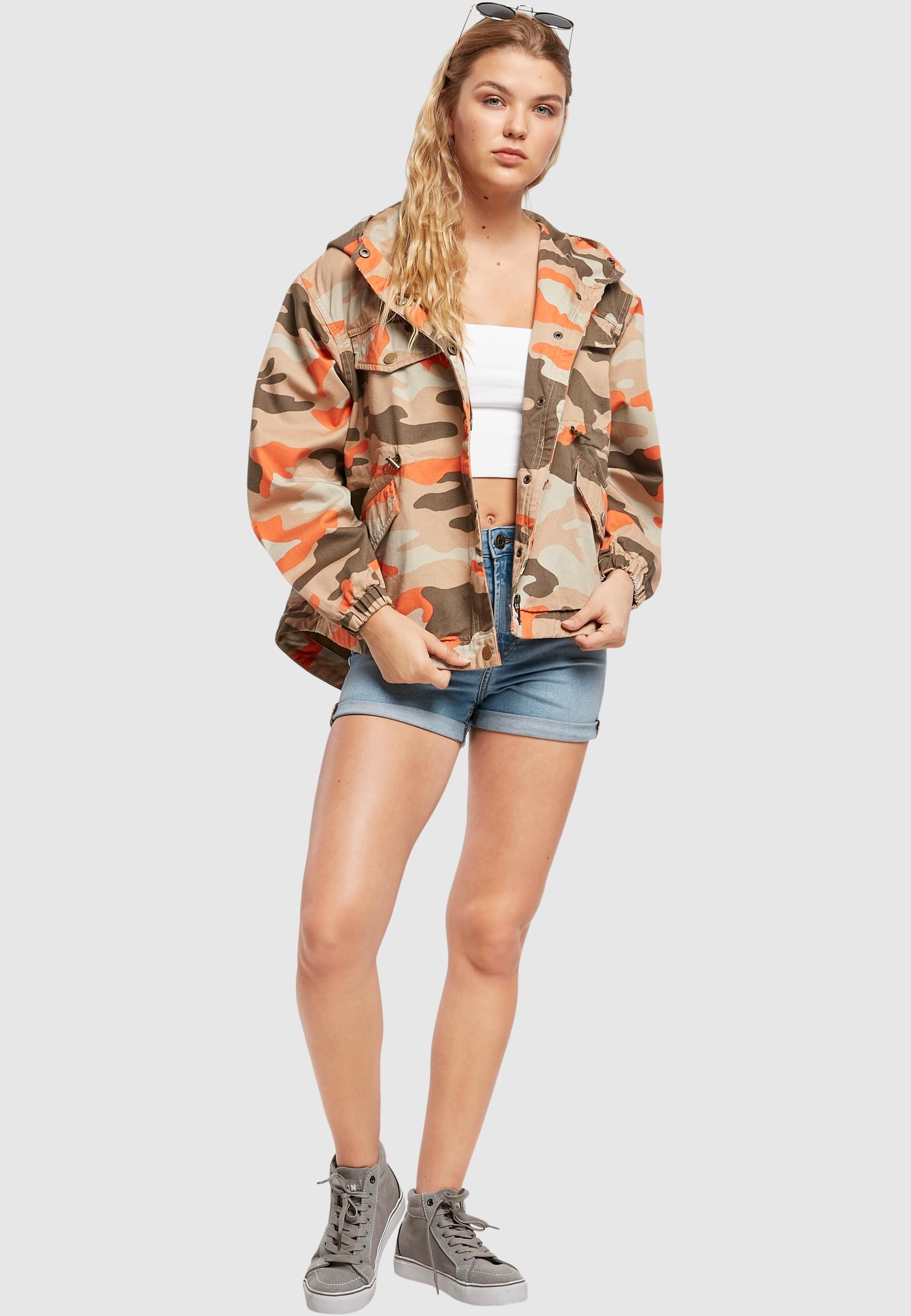 URBAN CLASSICS Allwetterjacke »Urban Classics Damen Ladies Oversized Camo Parka Jacket«, (1 St.), mit Kapuze
