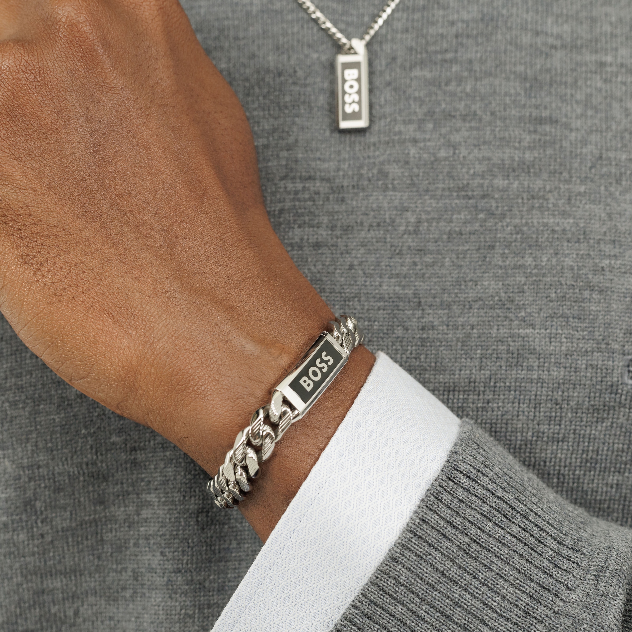 BOSS Armband »KASSY EMBLEM, 1580679M«, mit Emaille