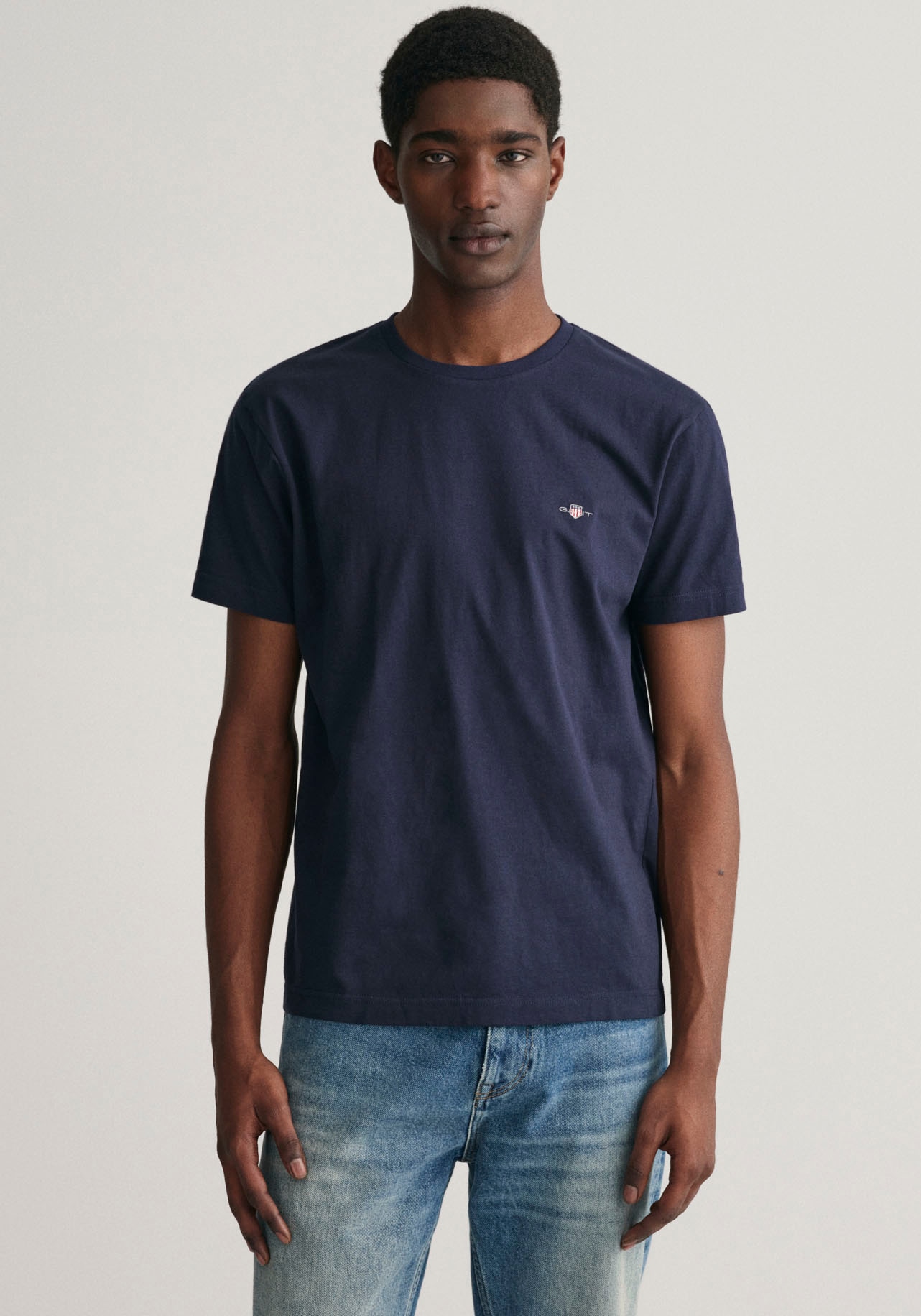 Black Friday Gant T-Shirt der | SS Logostickerei SHIELD Brust mit BAUR T-SHIRT«, auf »SLIM