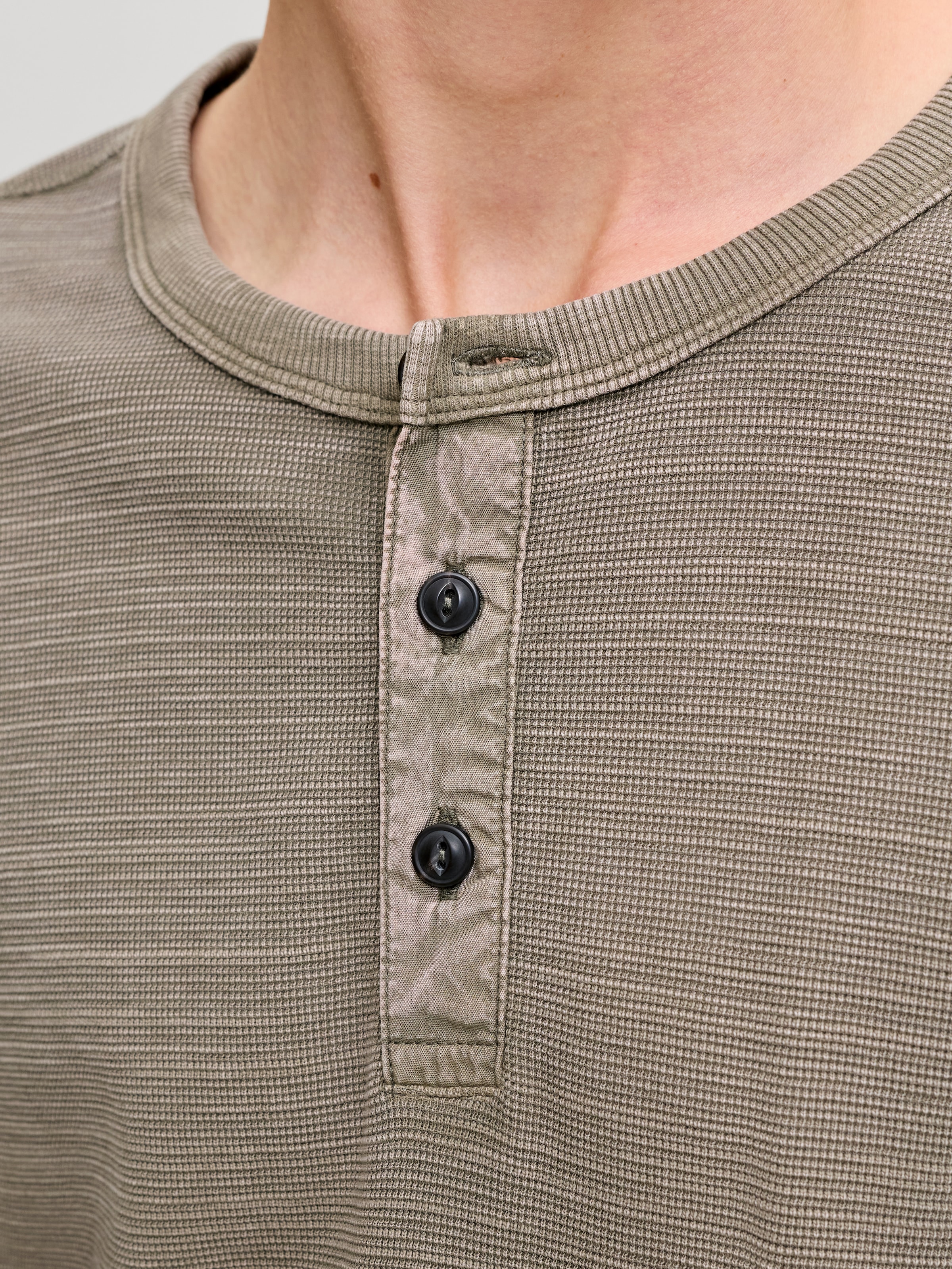 Jack & Jones Langarmshirt »JPRBLUAARON LS HENLEY TEE« Baumwollmischung,