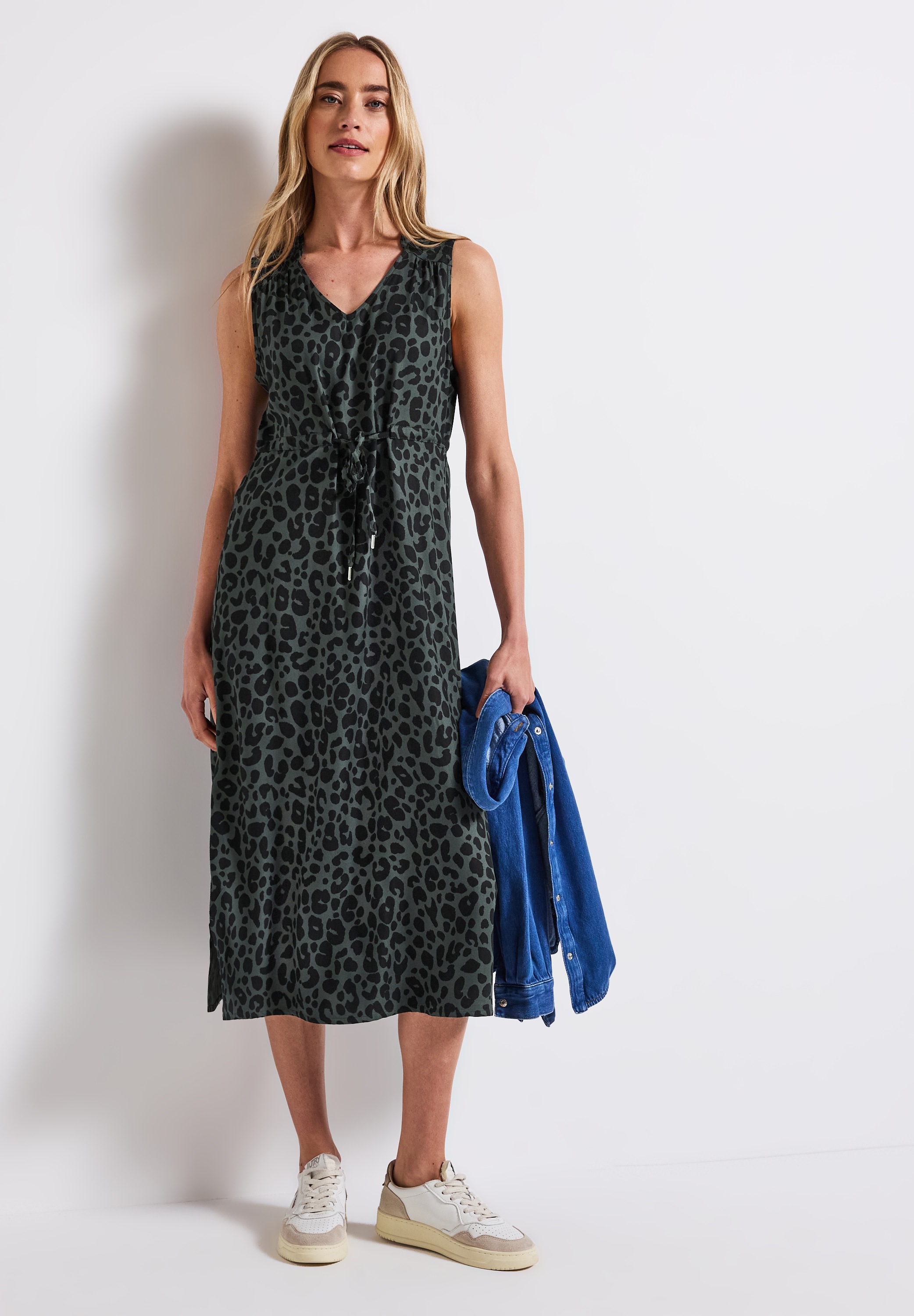STREET ONE Midikleid Ohne Taschen mit Print
