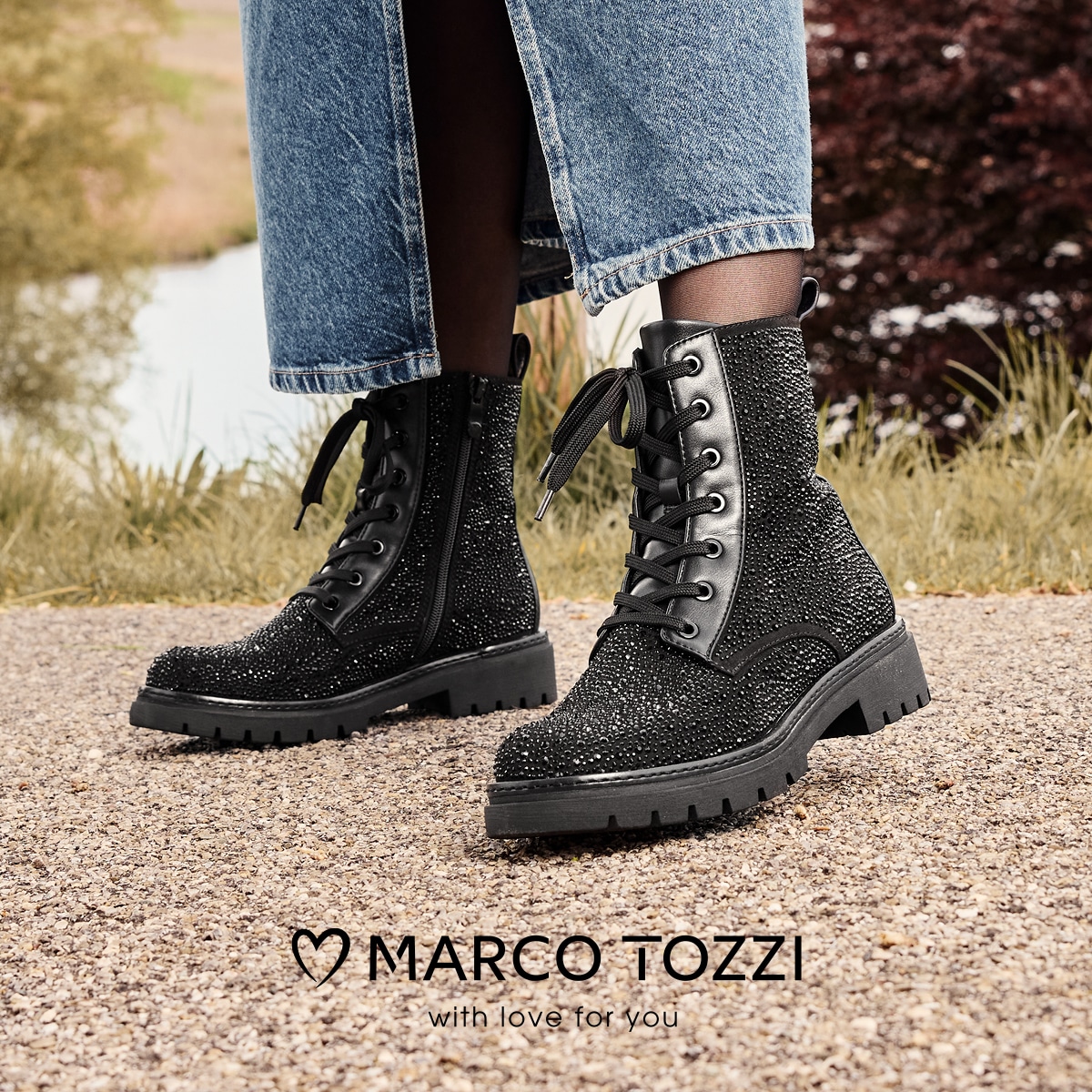 MARCO TOZZI Schnürstiefelette, Blockabsatz, Schnürboots mit glänzenden Strasssteinen besetzt