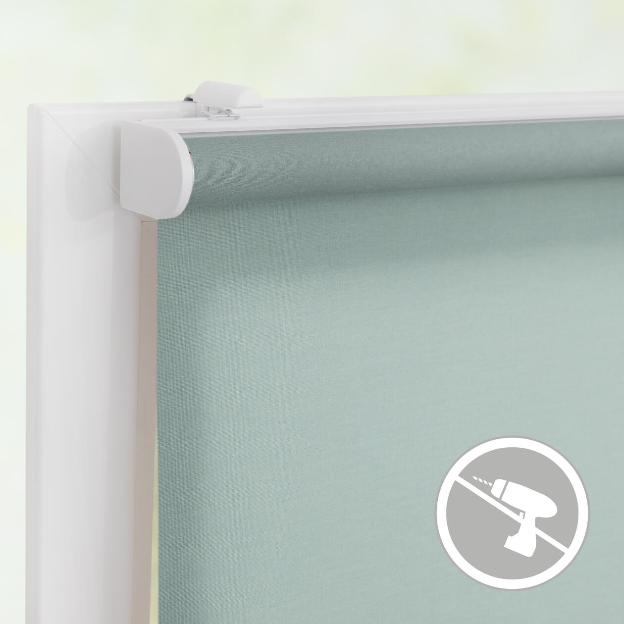 LICHTBLICK ORIGINAL Rollo »Klemmfix, ohne Bohren«, blickdicht, Blendschutz-Sichtschutz, mit Bohren/ohne Bohren, freihängend, Steuerbar mit Bluetooth-App, integrierter Elektromotor und Akku