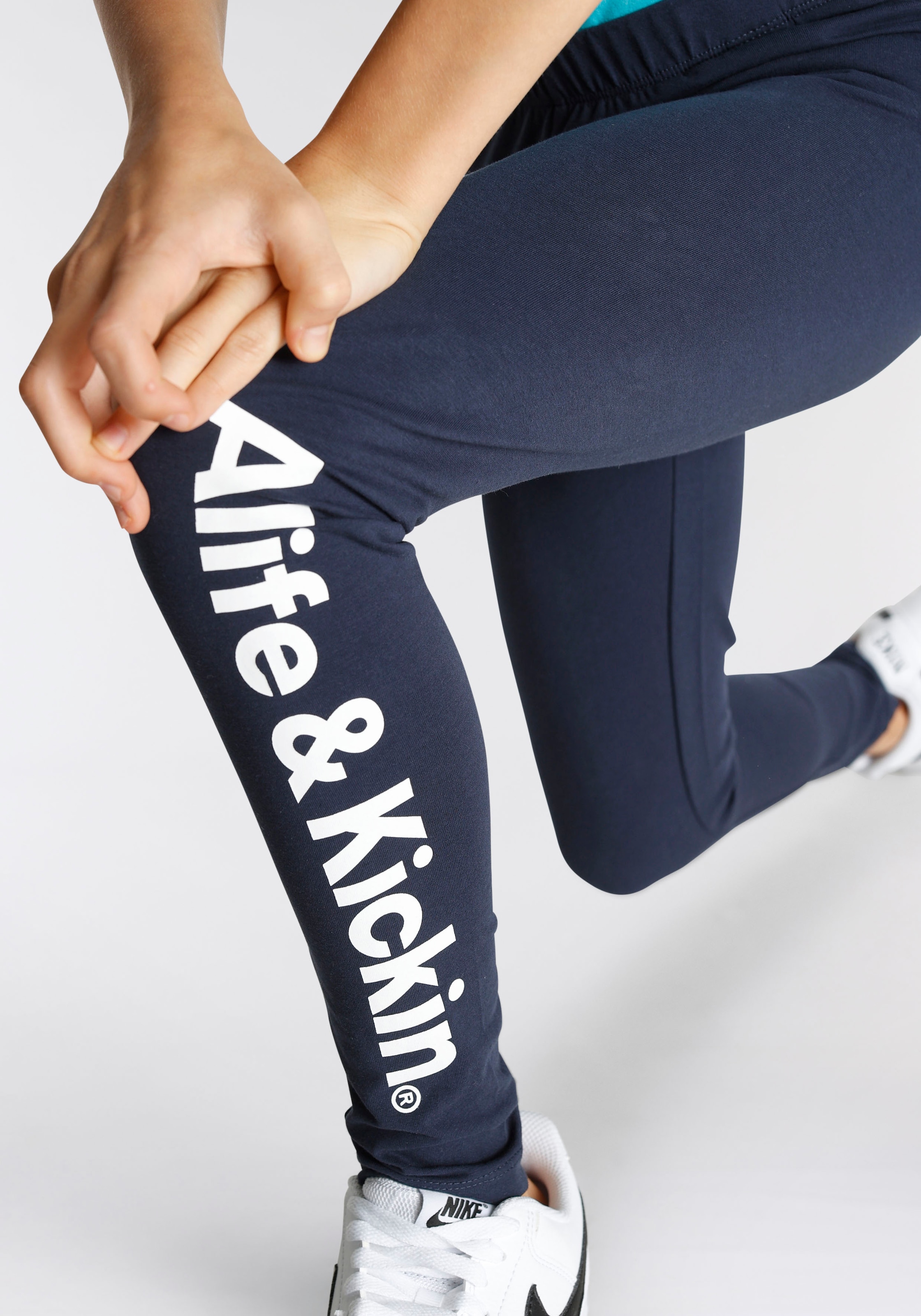 NEUE & Druck«, Kickin Logo Alife | »mit bestellen & MARKE! Kickin Leggings Kids. für Alife BAUR