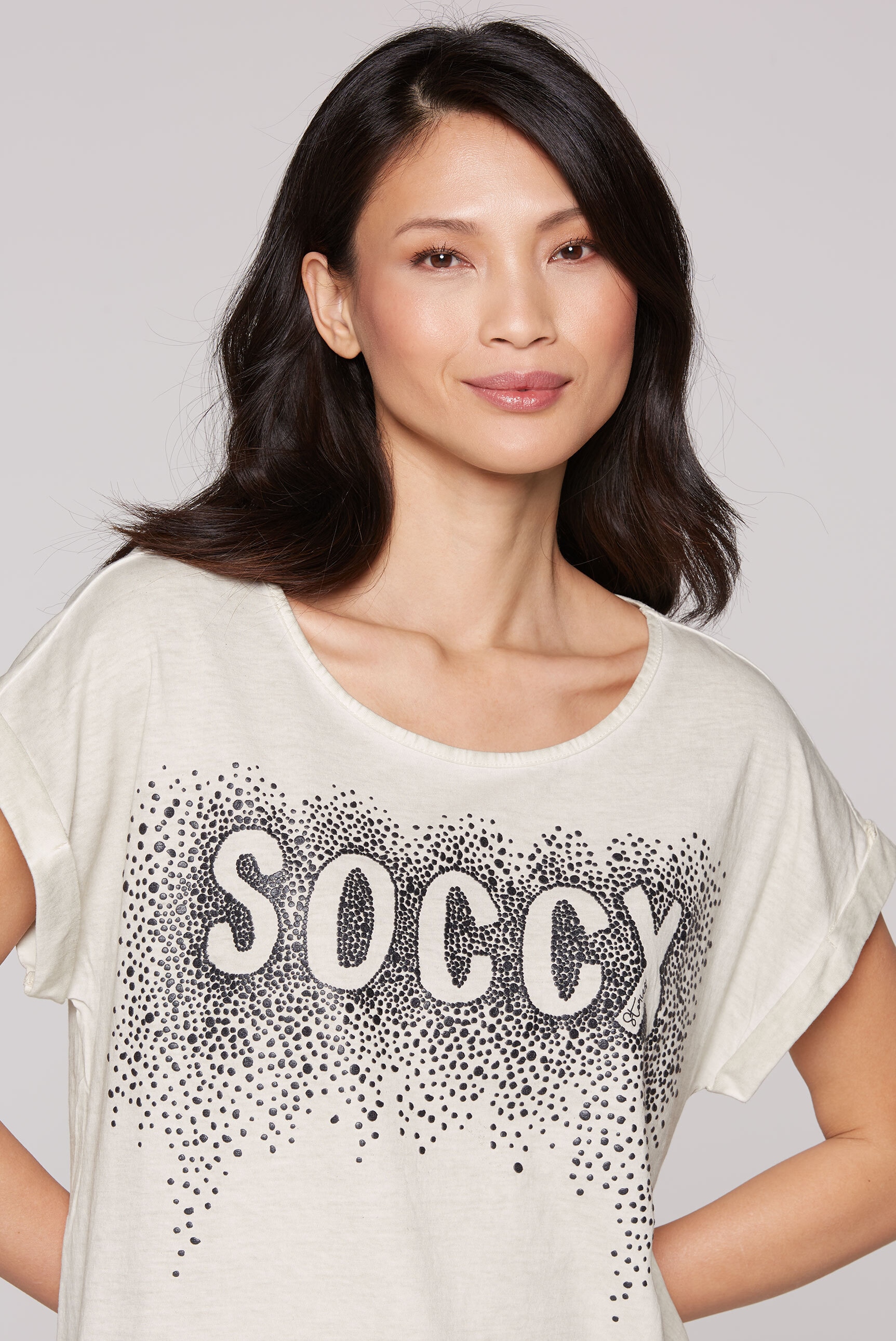 SOCCX Rundhalsshirt, mit überschnittenen Schultern