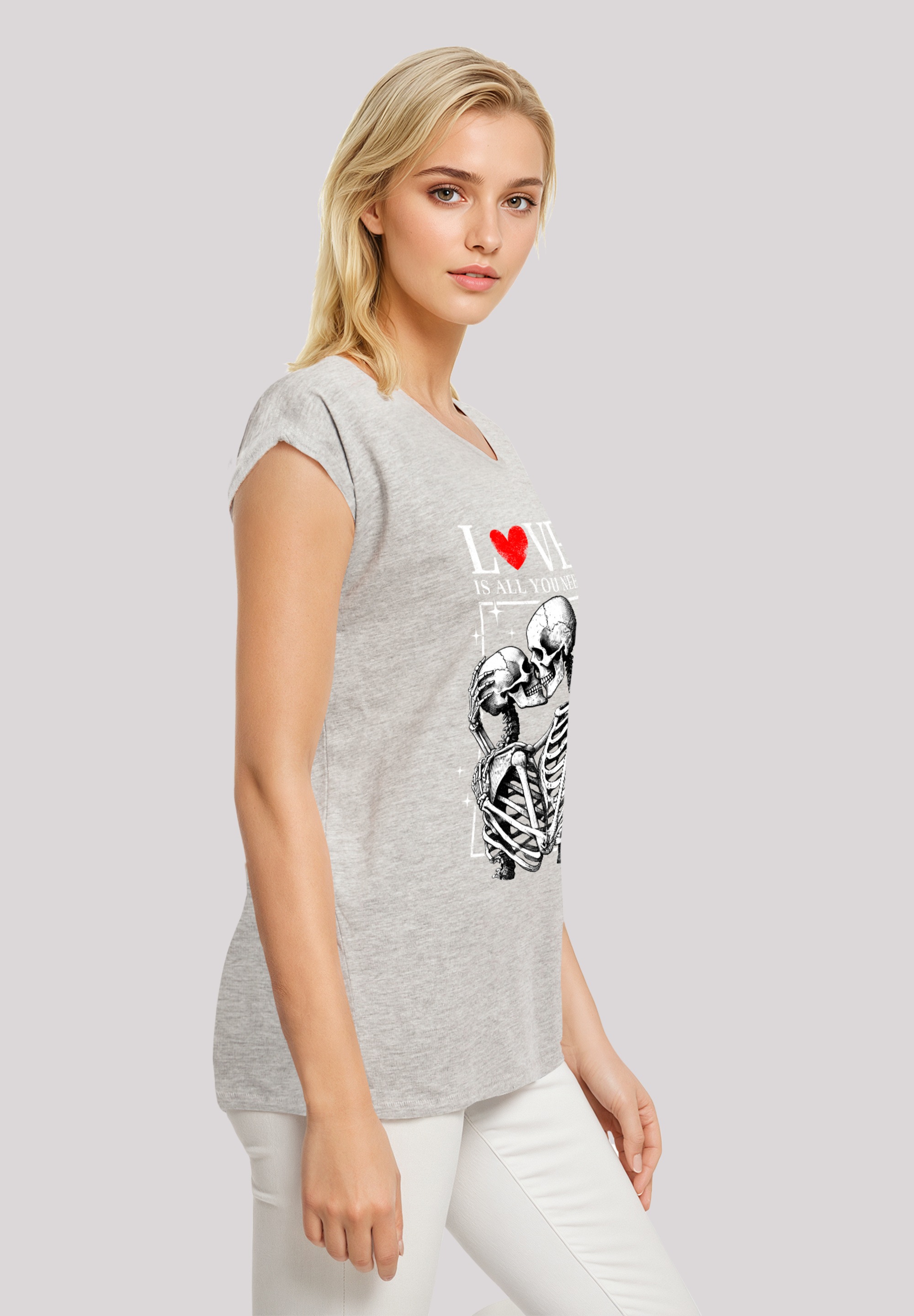 F4NT4STIC T-Shirt »Love is all you need«, Premium Qualität