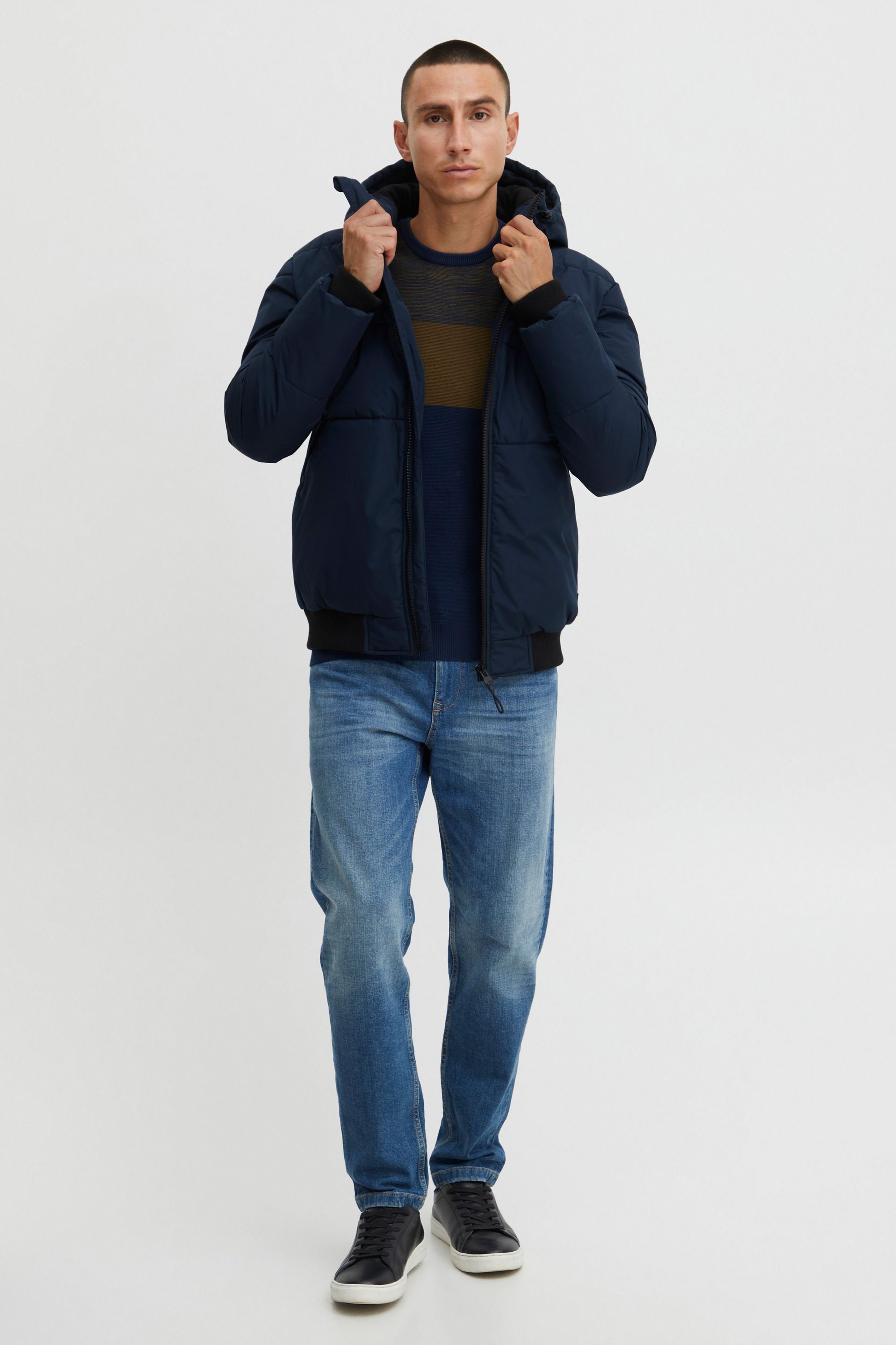 Thumbnail - 11 Project Steppjacke "Steppjacke PRDupree" mit Kapuze