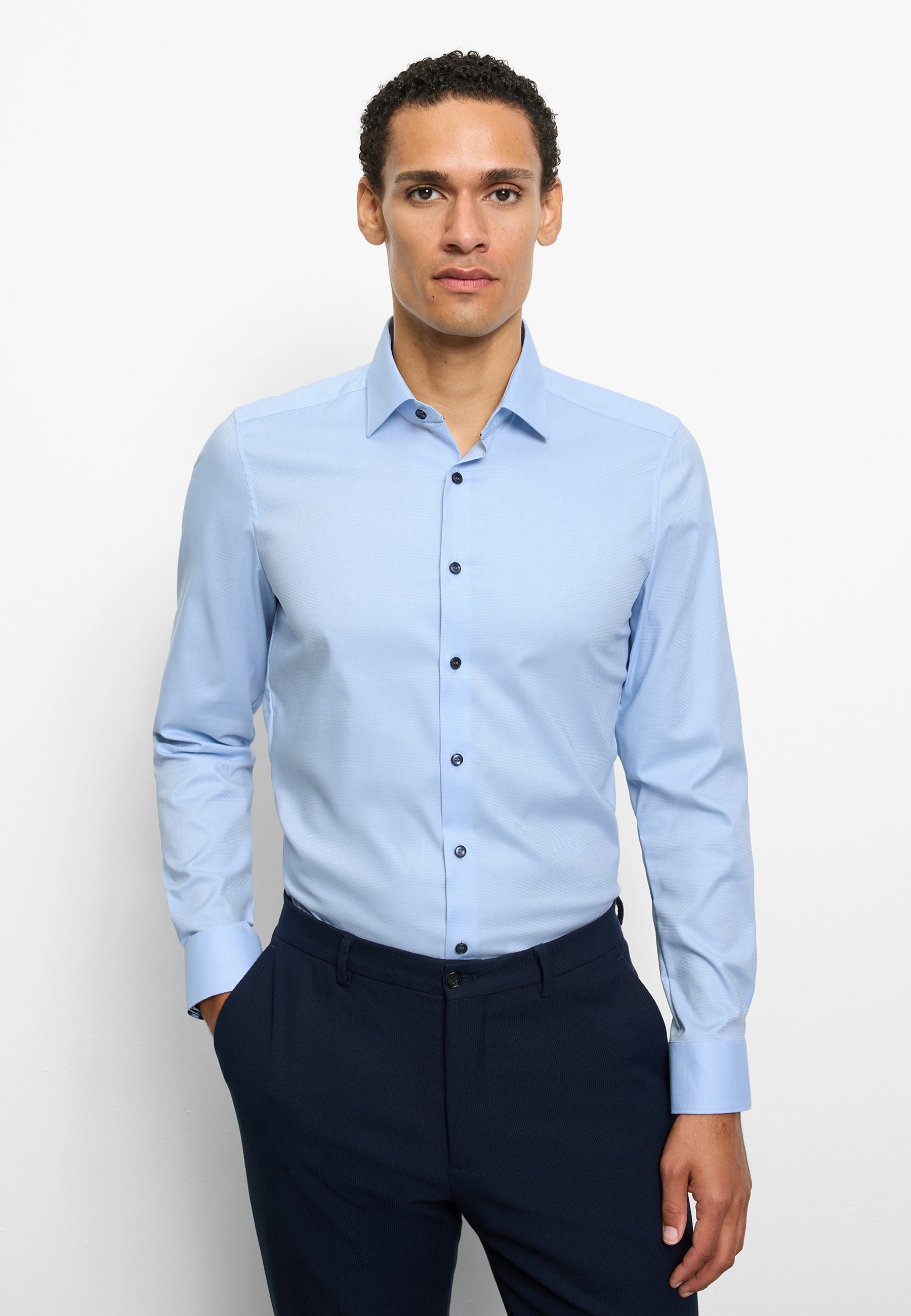 Businesshemd OLYMP "OLYMP Level Five, body fit, New York Kent mit extra langem Arm", Herren, Gr. 46, Normaler Arm, bleu, 97% Baumwolle, 3% Elastolefin, Hemden