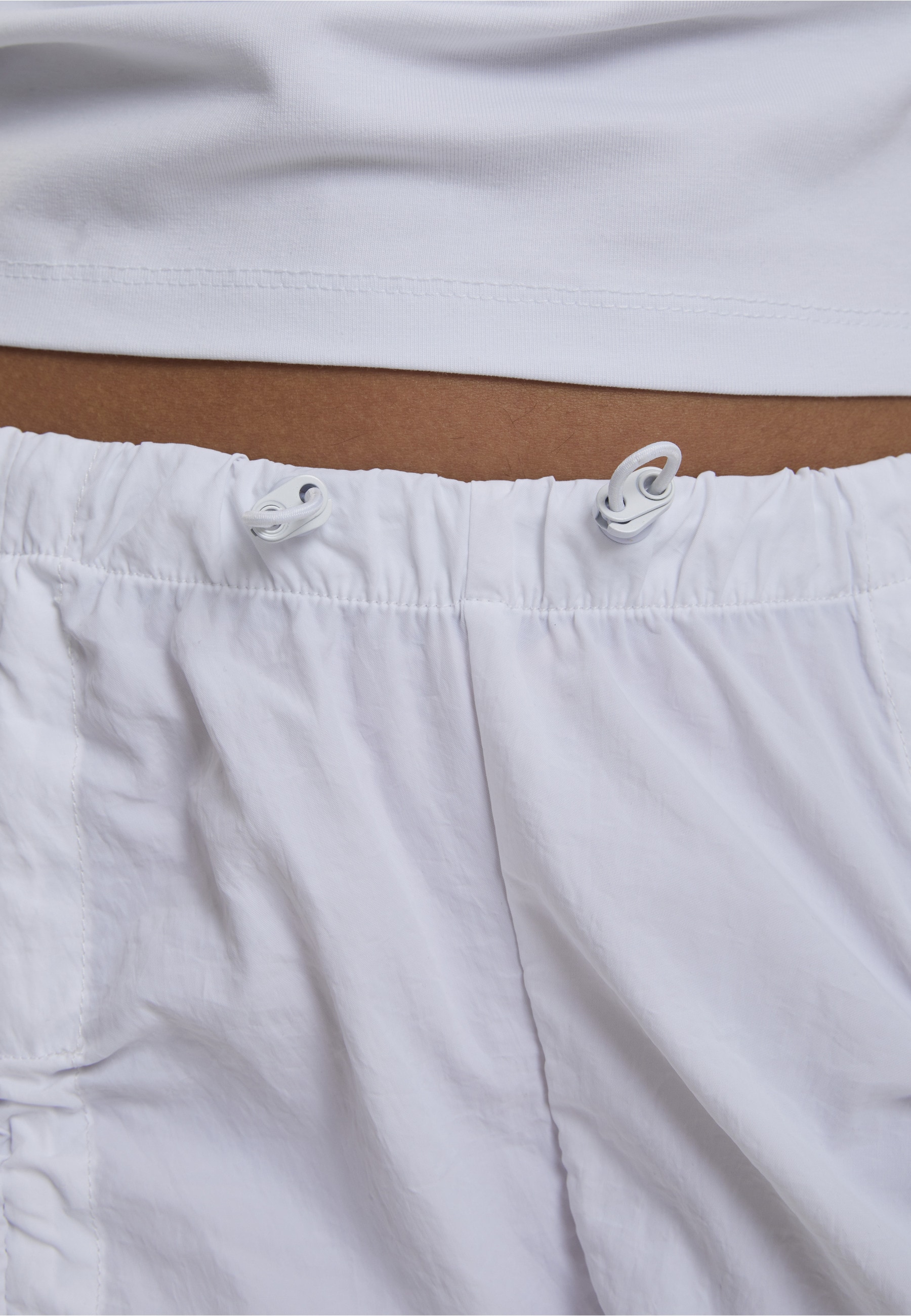 Karl Kani Stoffhose »Karl Kani Damen Small Signature Gathering Parachute Pants«