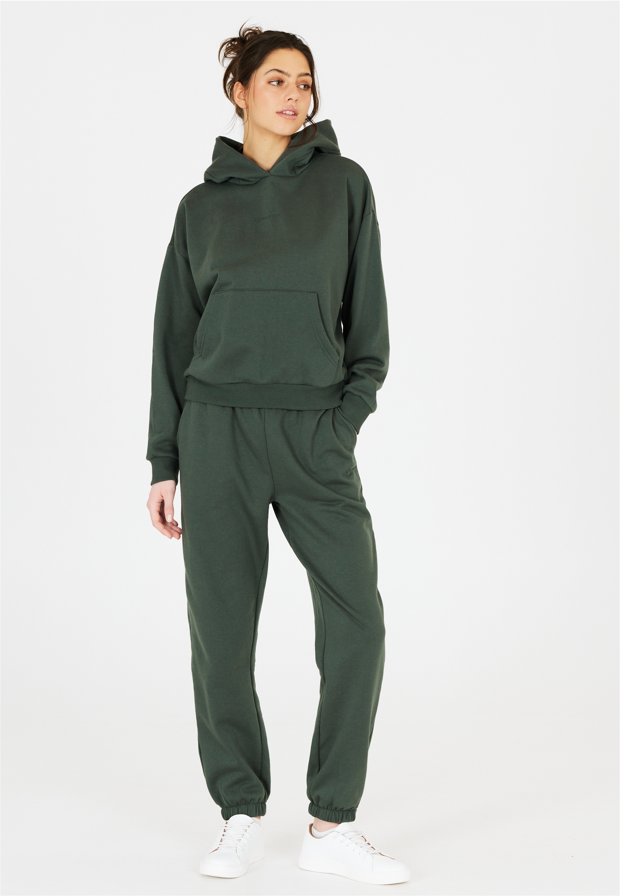 ATHLECIA Sweathose »Ruthie«, Im relaxten Look mit weichem Tragegefühl