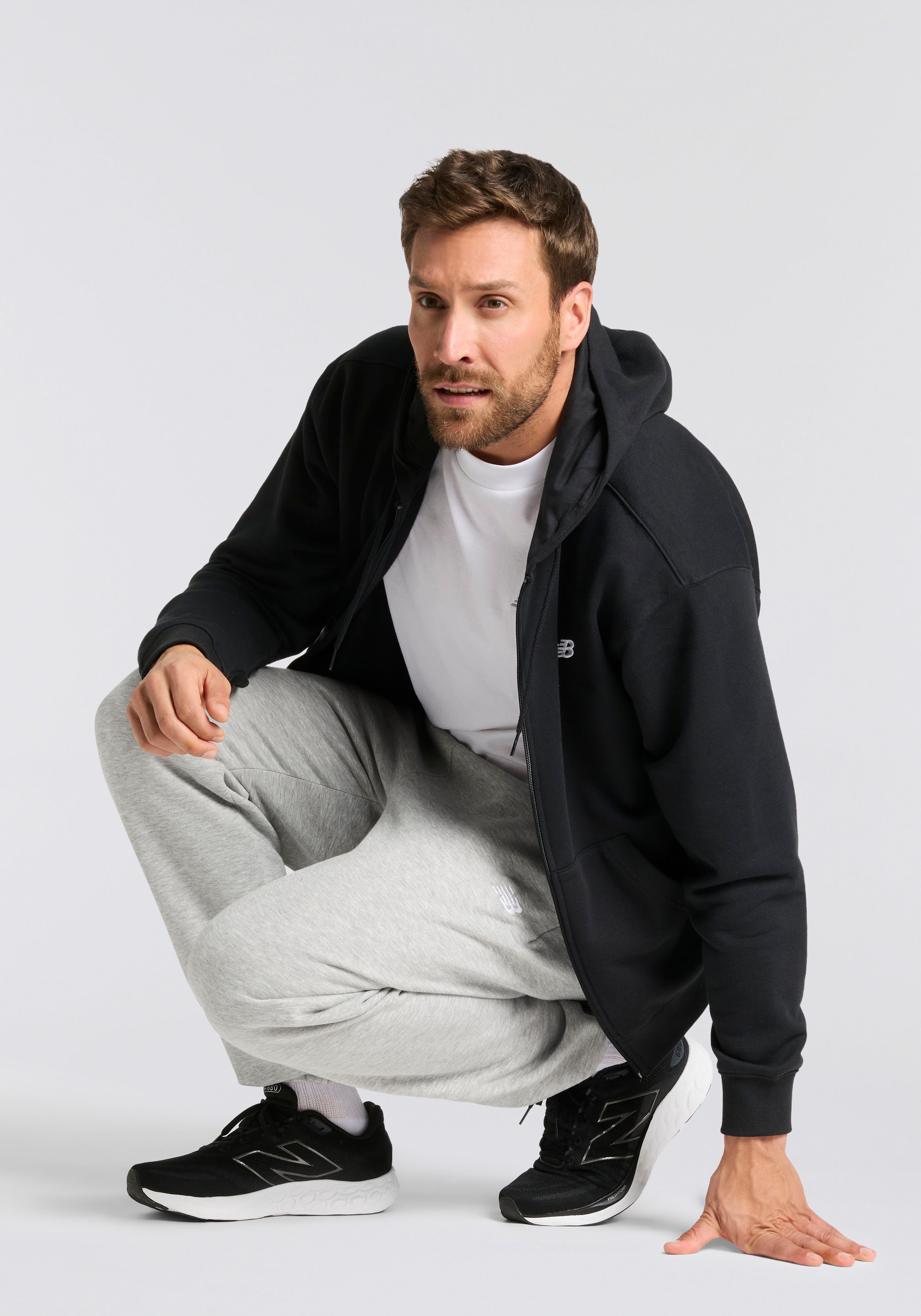 New Balance Laufschuh »680«