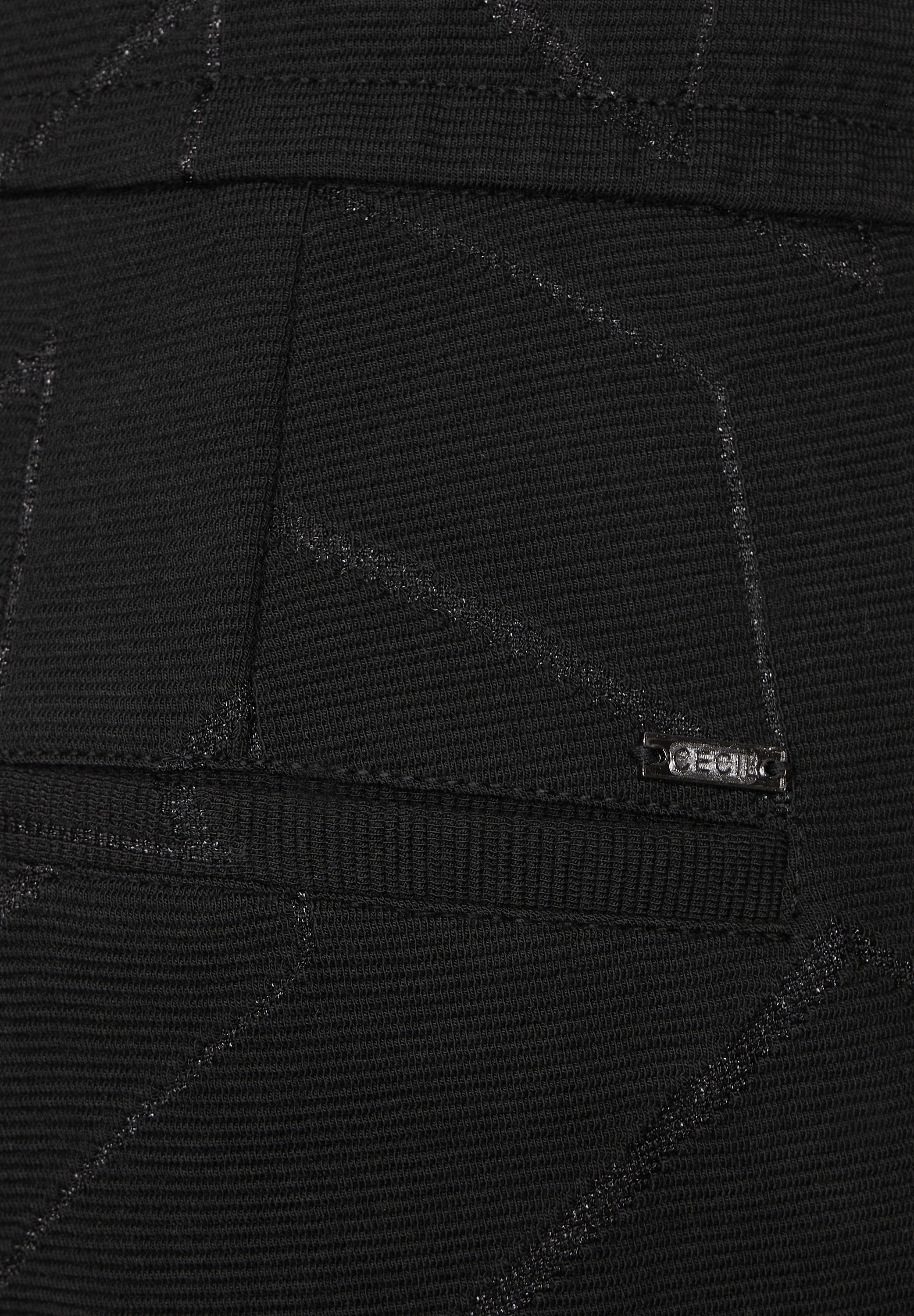 Cecil Culotte, mit Glitzer-Effekt