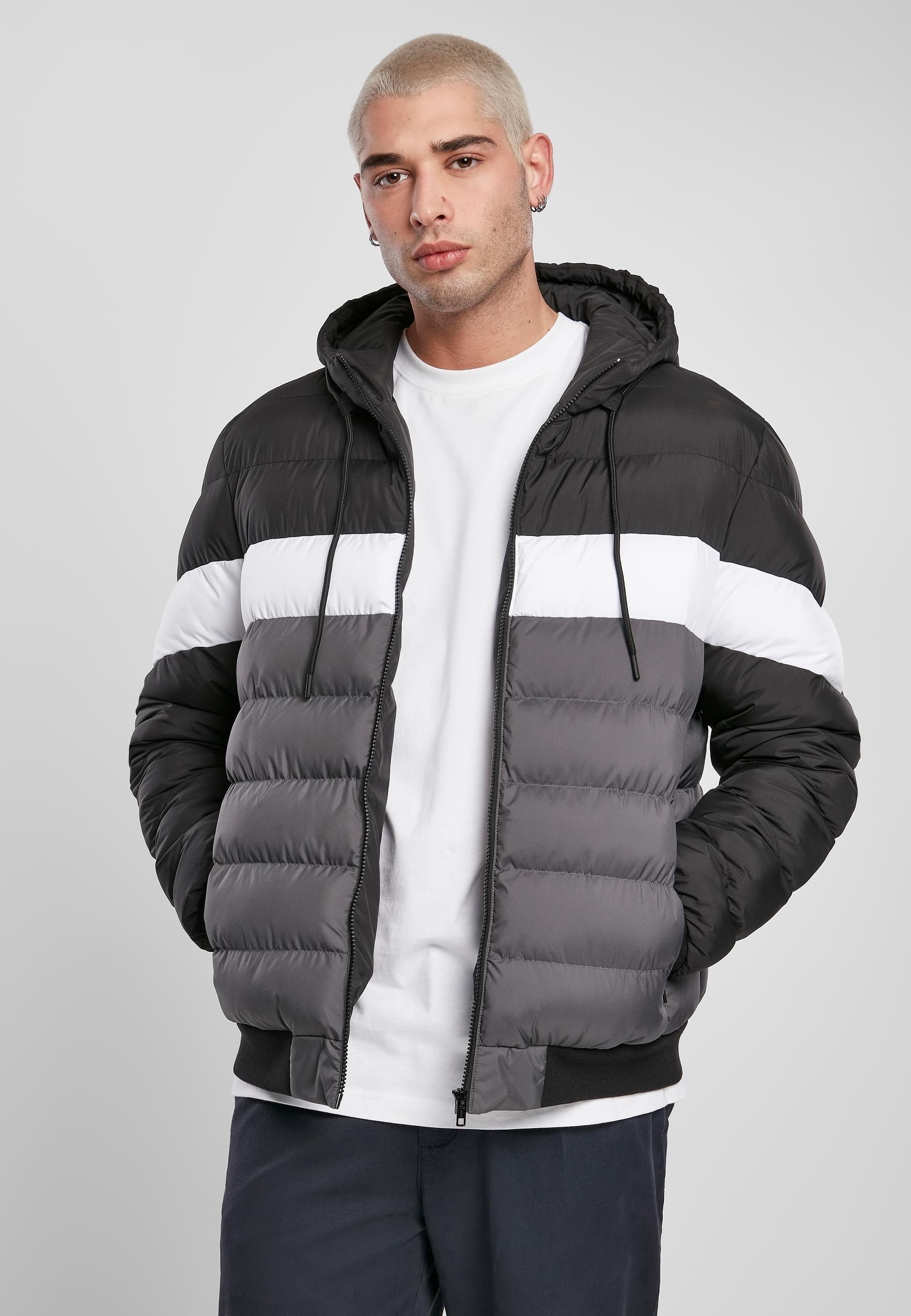 URBAN CLASSICS Winterjacke »Urban Classics Herren Colorblock Bubble Jacket«, (1 St.), mit Kapuze