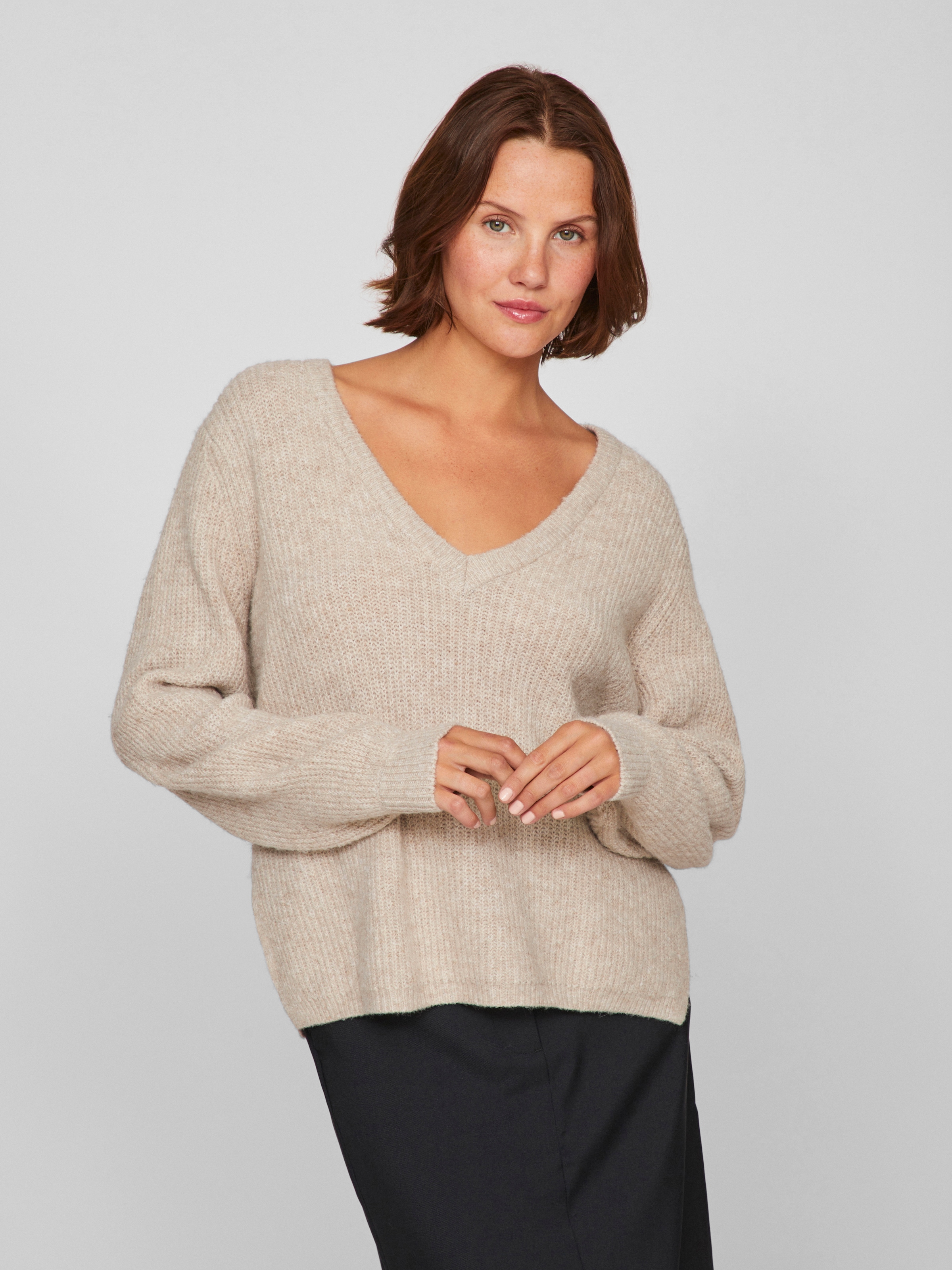 Vila V-Ausschnitt-Pullover "VIBELUNA V-NECK REV L/S KNIT TOP - NOOS"