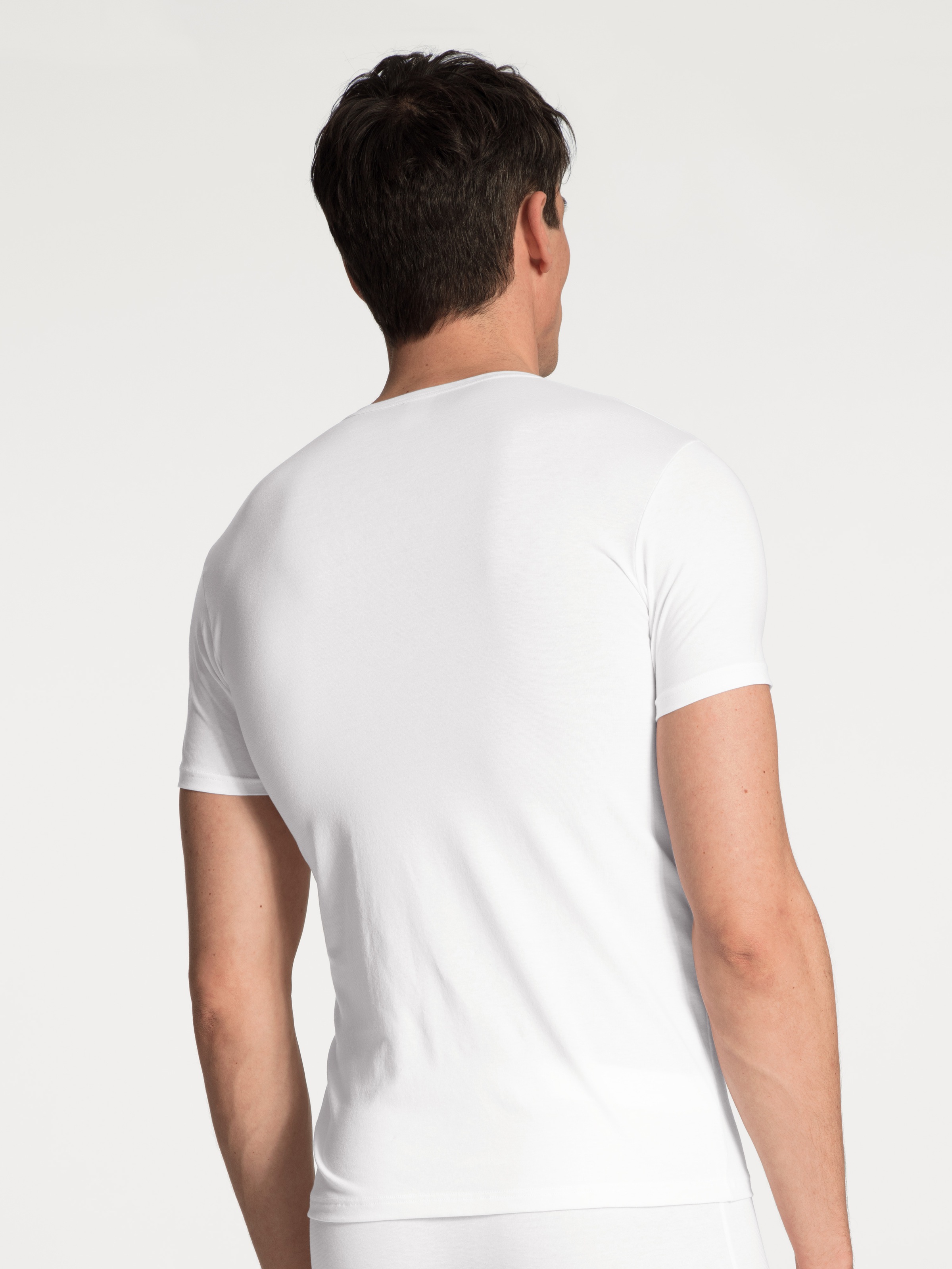 Rundhalsshirt CALIDA "Evolution", Herren, Gr. S (46/48), weiß, Single Jersey, Obermaterial: 94% Baumwolle, 6% Elasthan, unifarben, Basic, figurbetont hüftbedeckend, Rundhals, Shirts Unterhemd, schmale Passform, Kurzarm, weich, Single Jersey, elastisch 4