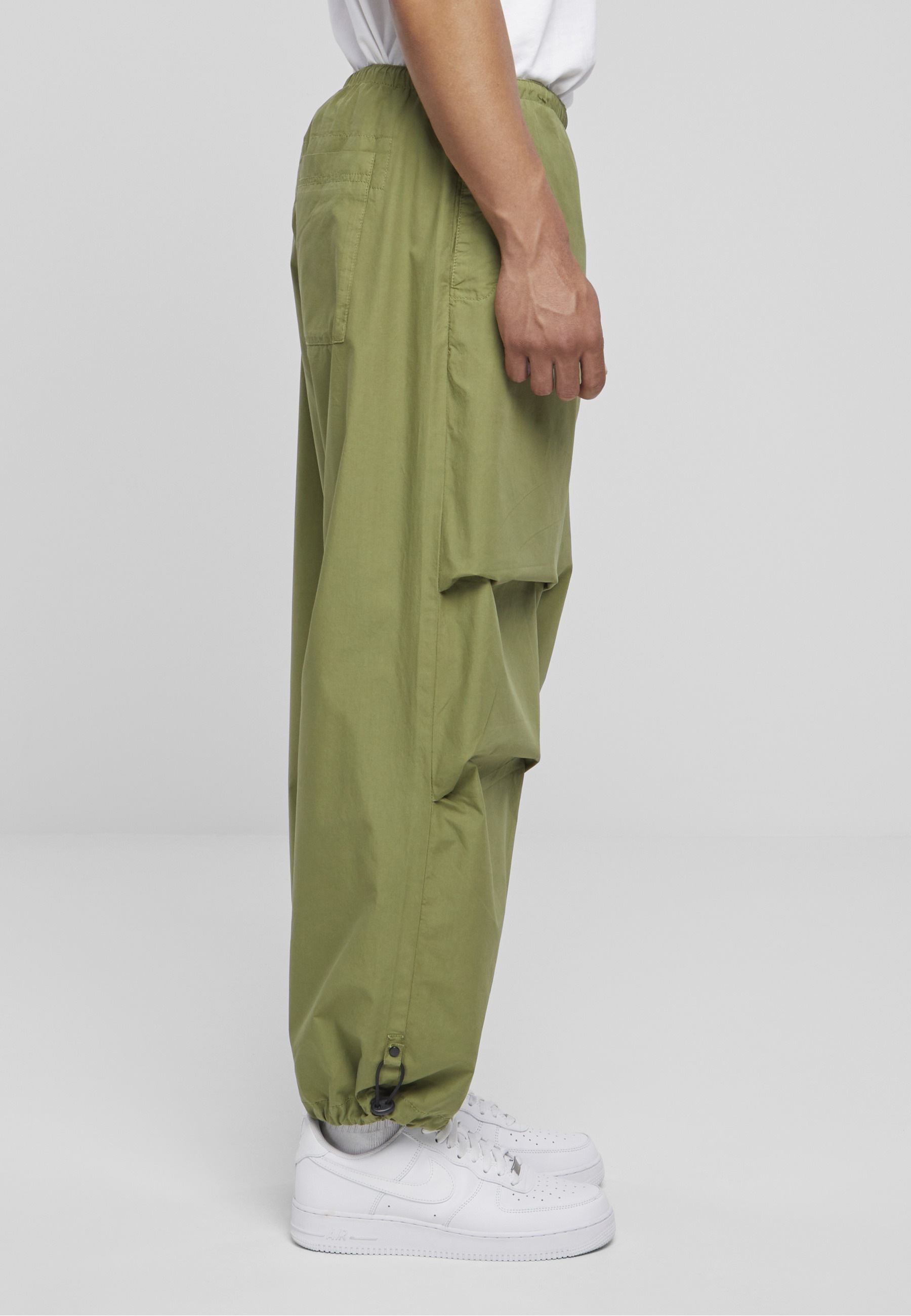 URBAN CLASSICS Stoffhose »Urban Classics Herren Popline Parachute Pants«