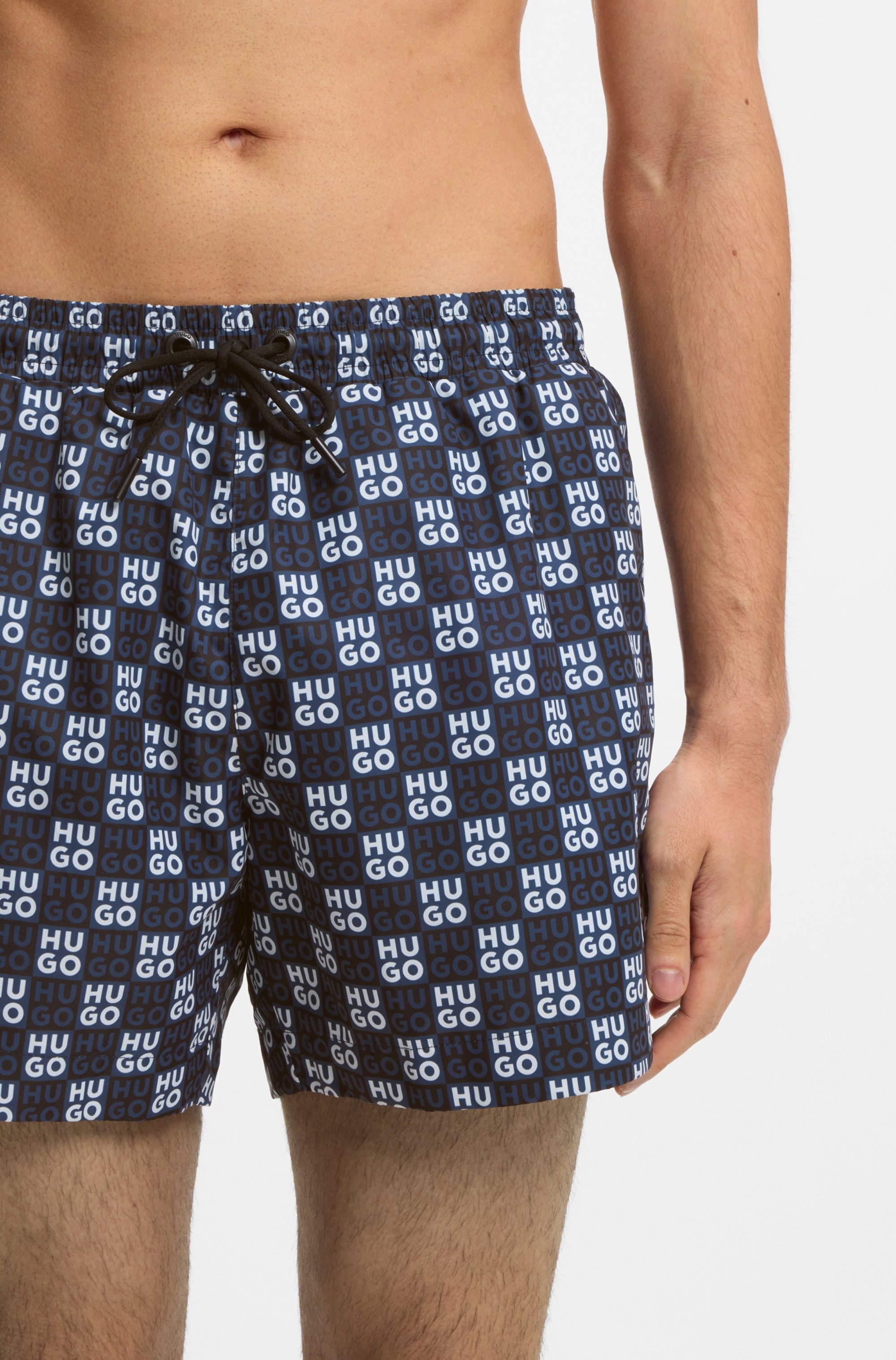 HUGO Underwear Badeshorts "AARON" mit Schachbrett-Logos, elastischer Bund günstig online kaufen