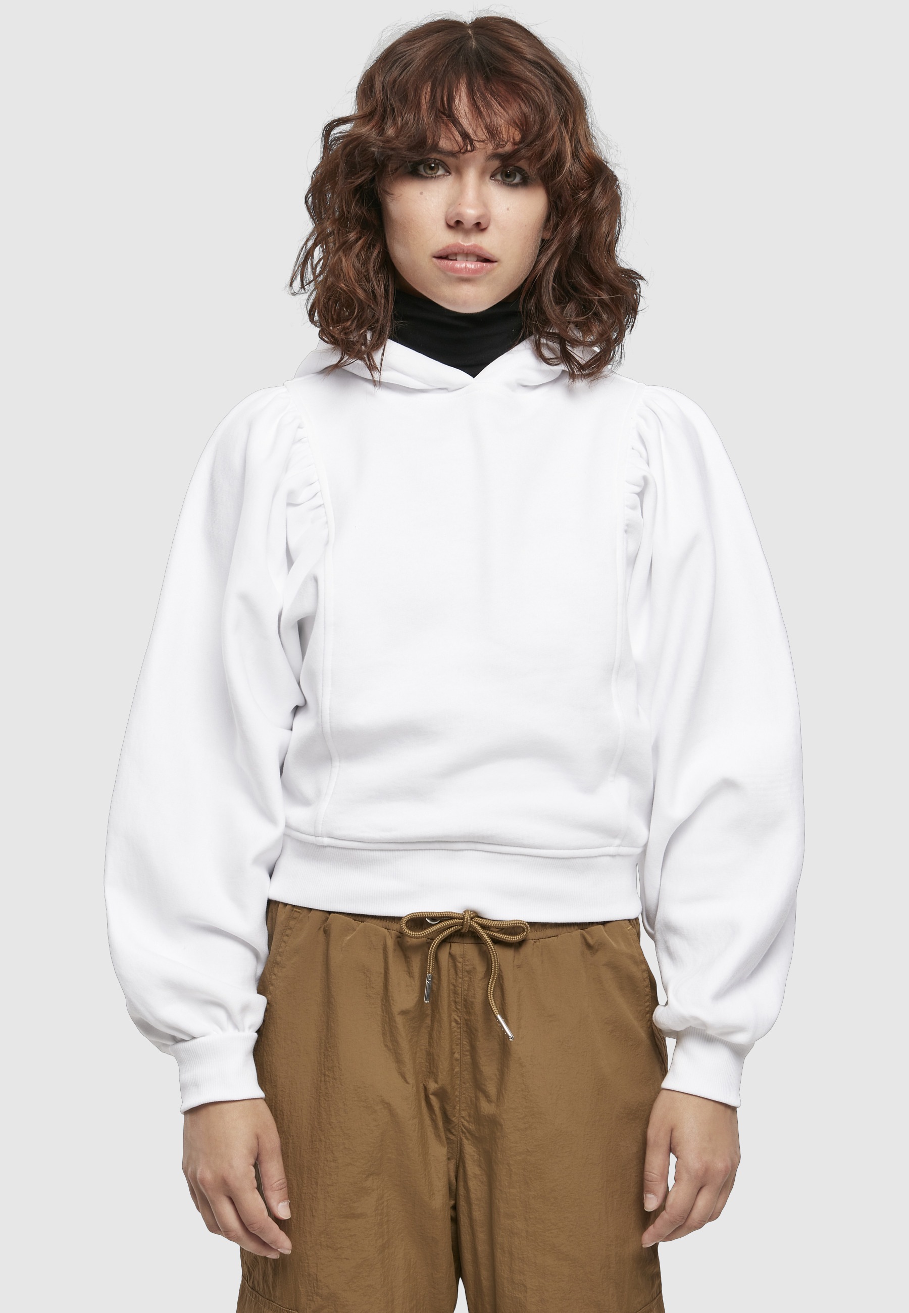 URBAN CLASSICS Hoodie »Urban Classics Damen Ladies Organic Gathering Batwing Hoody«, 1 Stk.
