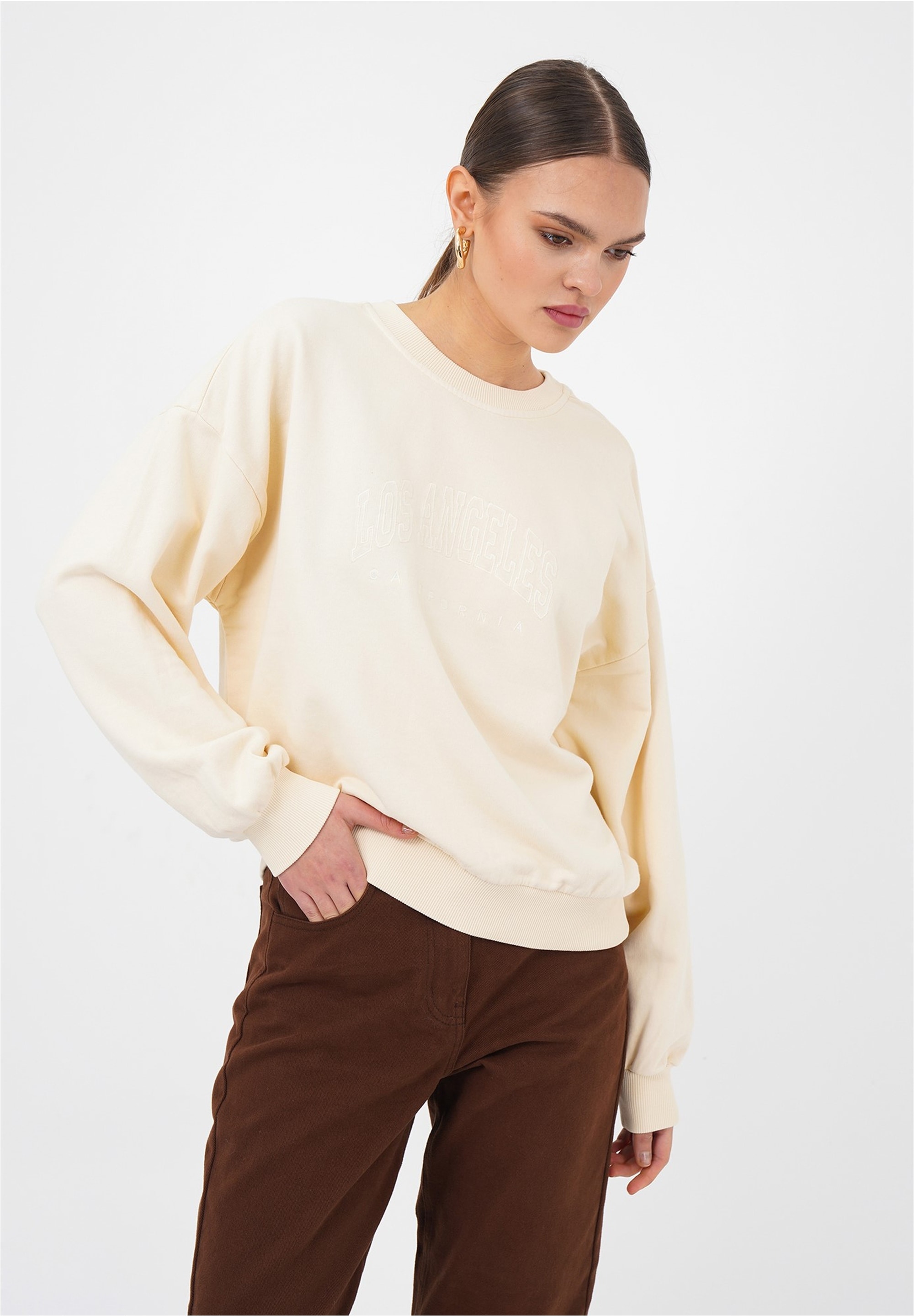 freshlions Sweatshirt »L.A.«, mit stilvollen Stickereien