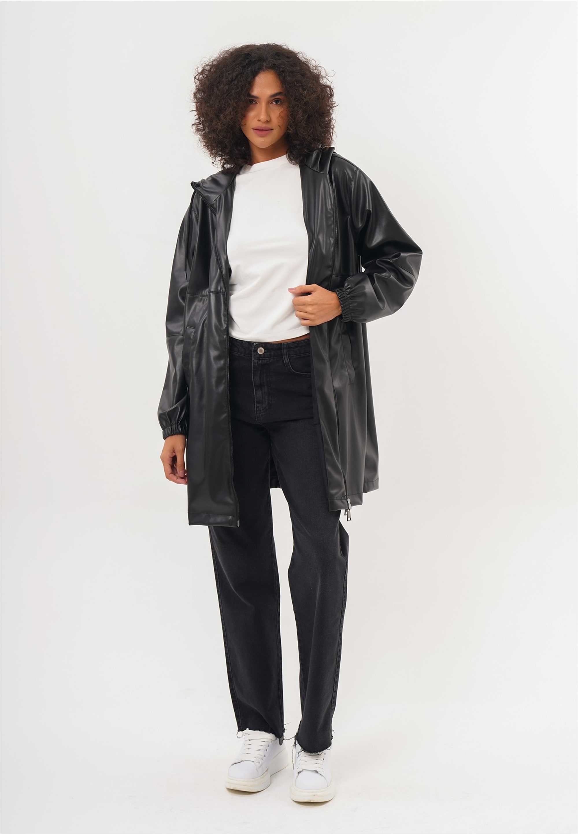 freshlions Outdoorjacke »Gillian«, (1 St.), aus stylishem Kunstleder