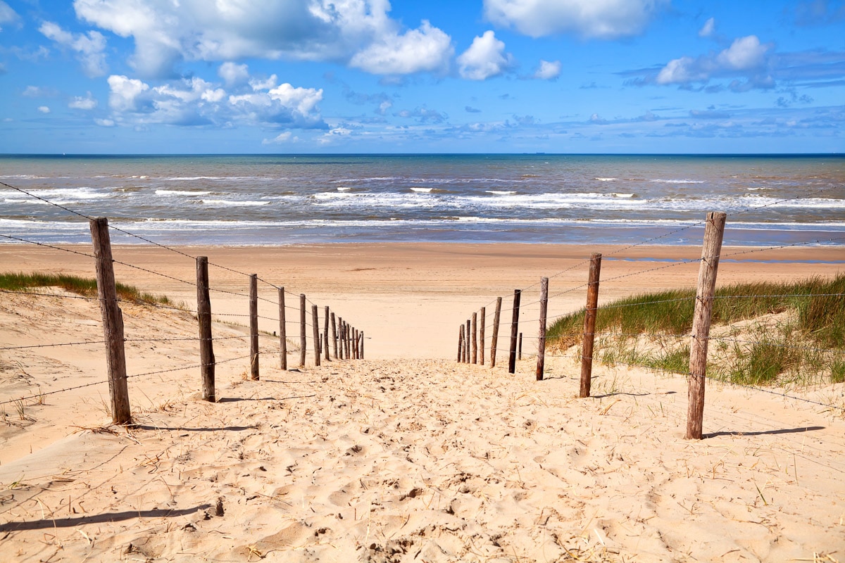 Papermoon Fototapete "Weg zum Sandstrand"