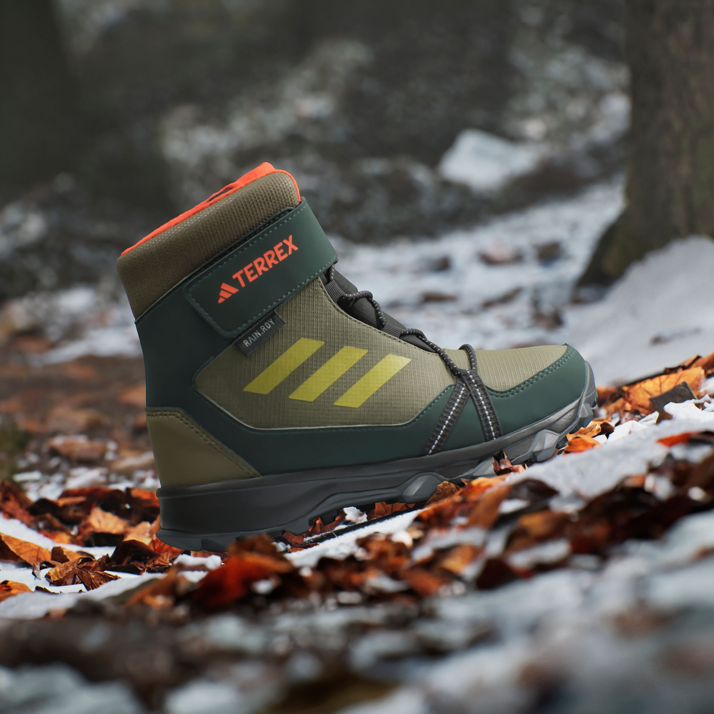 adidas TERREX Winterstiefel »TERREX SNOW HOOK-AND-LOOP COLD.RDY WINTER«, wasserdicht und wärmend