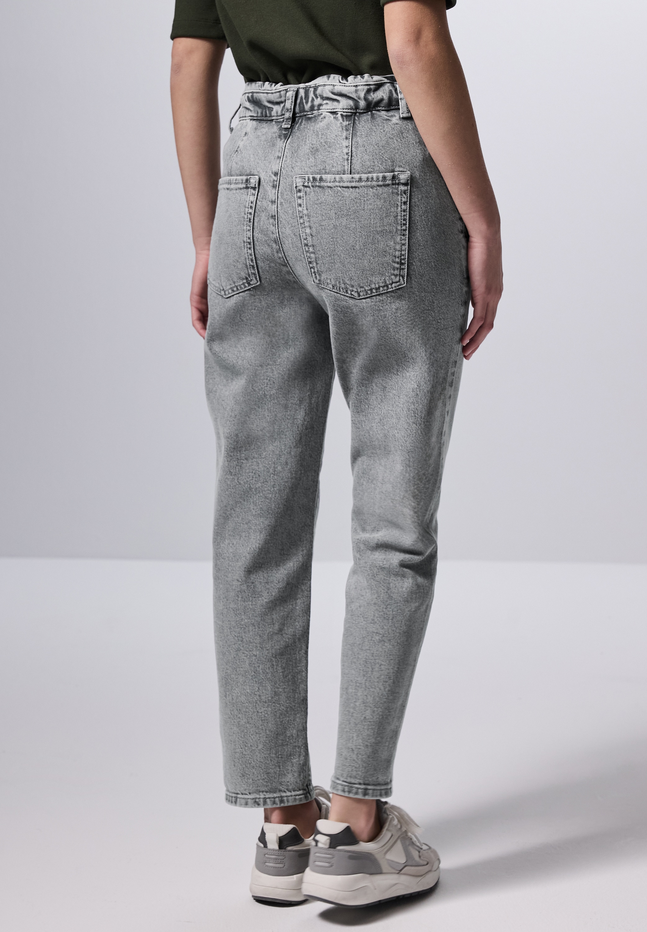 STREET ONE STUDIO Loose-fit-Jeans, in grauer Waschung günstig online kaufen