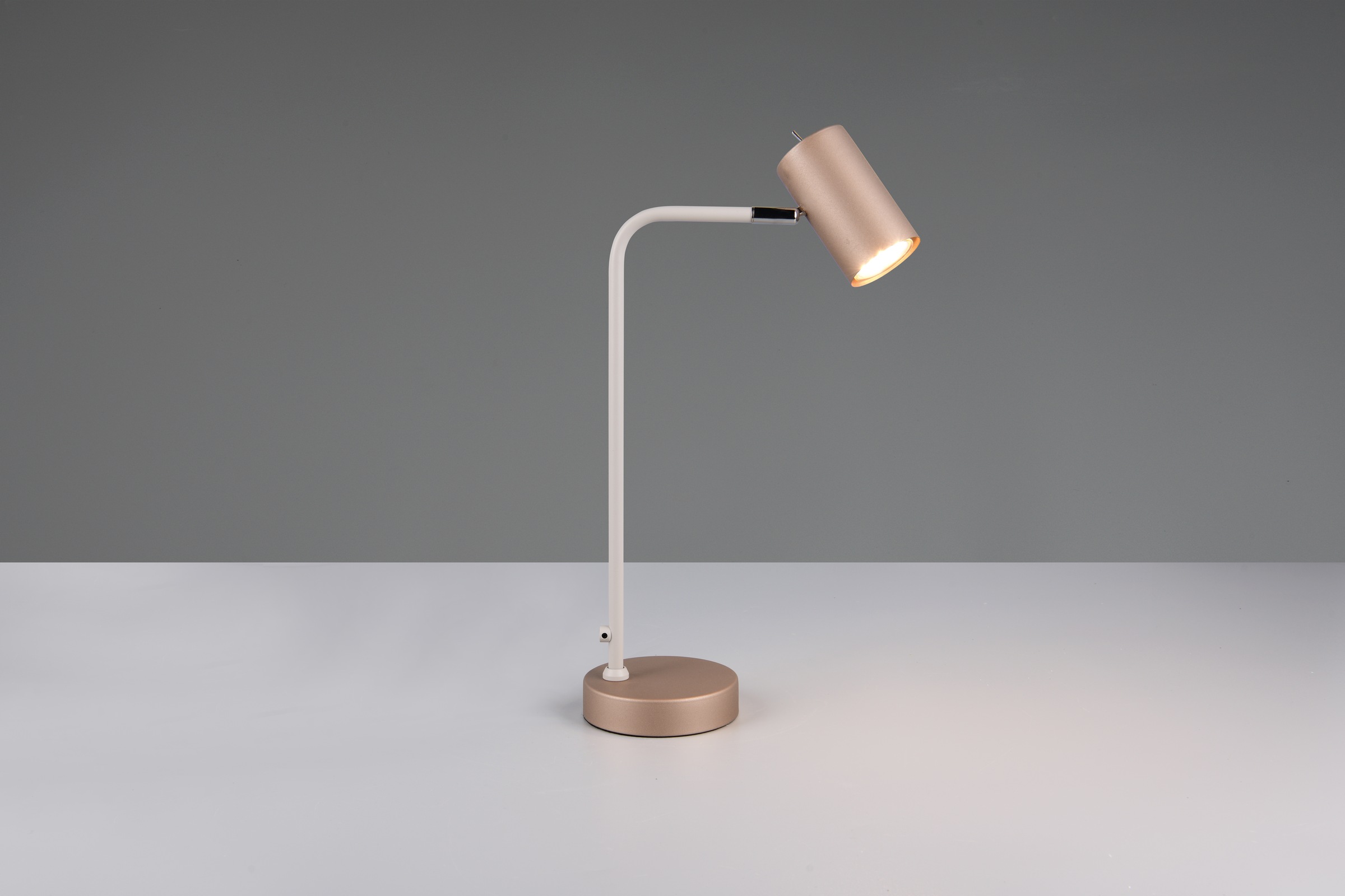 TRIO Leuchten Schreibtischlampe »MARLEY, exkl. 1x GU10 max 5W, Tischleuchte Höhe 45cm«, 1 flammig, Leuchtmittel GU10 | Leuchtmittel wechselbar, mit Kippschalter, Leuchtenkopf schwenkbar, 150cm Anschlusskabel