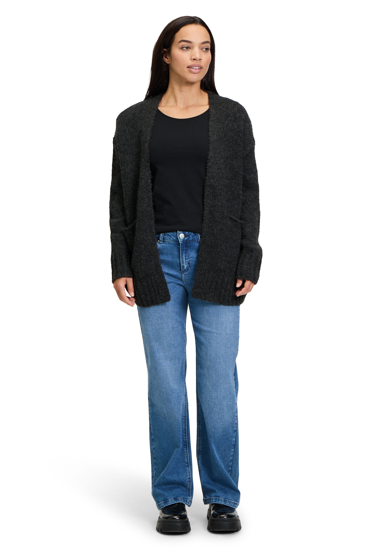 Cartoon Strickjacke »Cartoon Basic-Strickjacke mit Taschen«, Rippbündchen