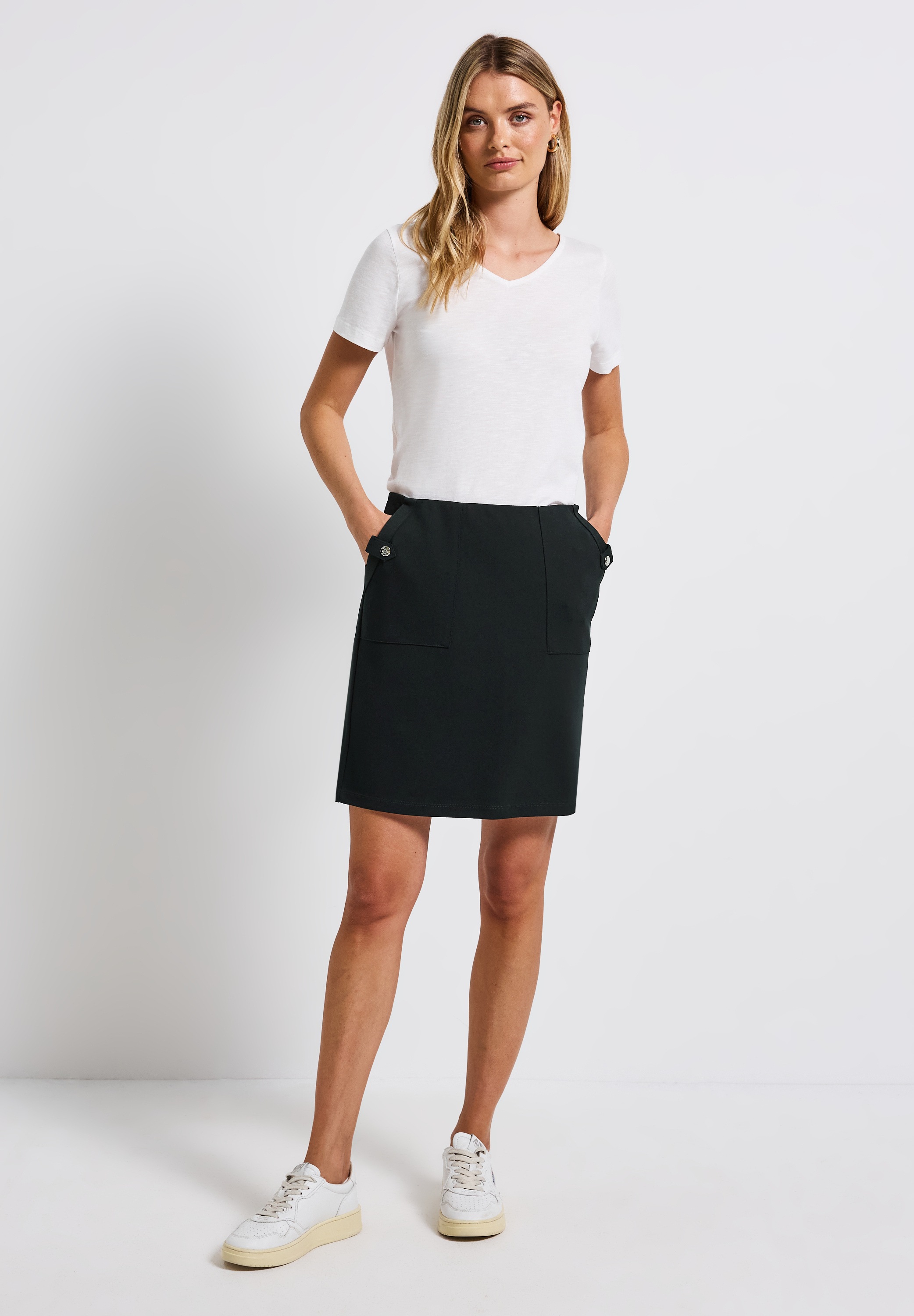 Minirock STREET ONE, Damen, Gr. 40, grün (pine grove grün), Stoff, 73% Viskose, 24% Polyester, 3% Elasthan, unifarben, normal kniefrei, Röcke Minirock, in Unifarbe 2