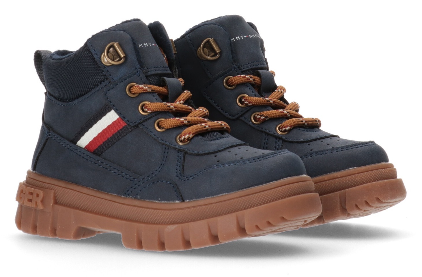 TOMMY HILFIGER Suvarstomi batai »LACE-UP BOOTIE« su a...