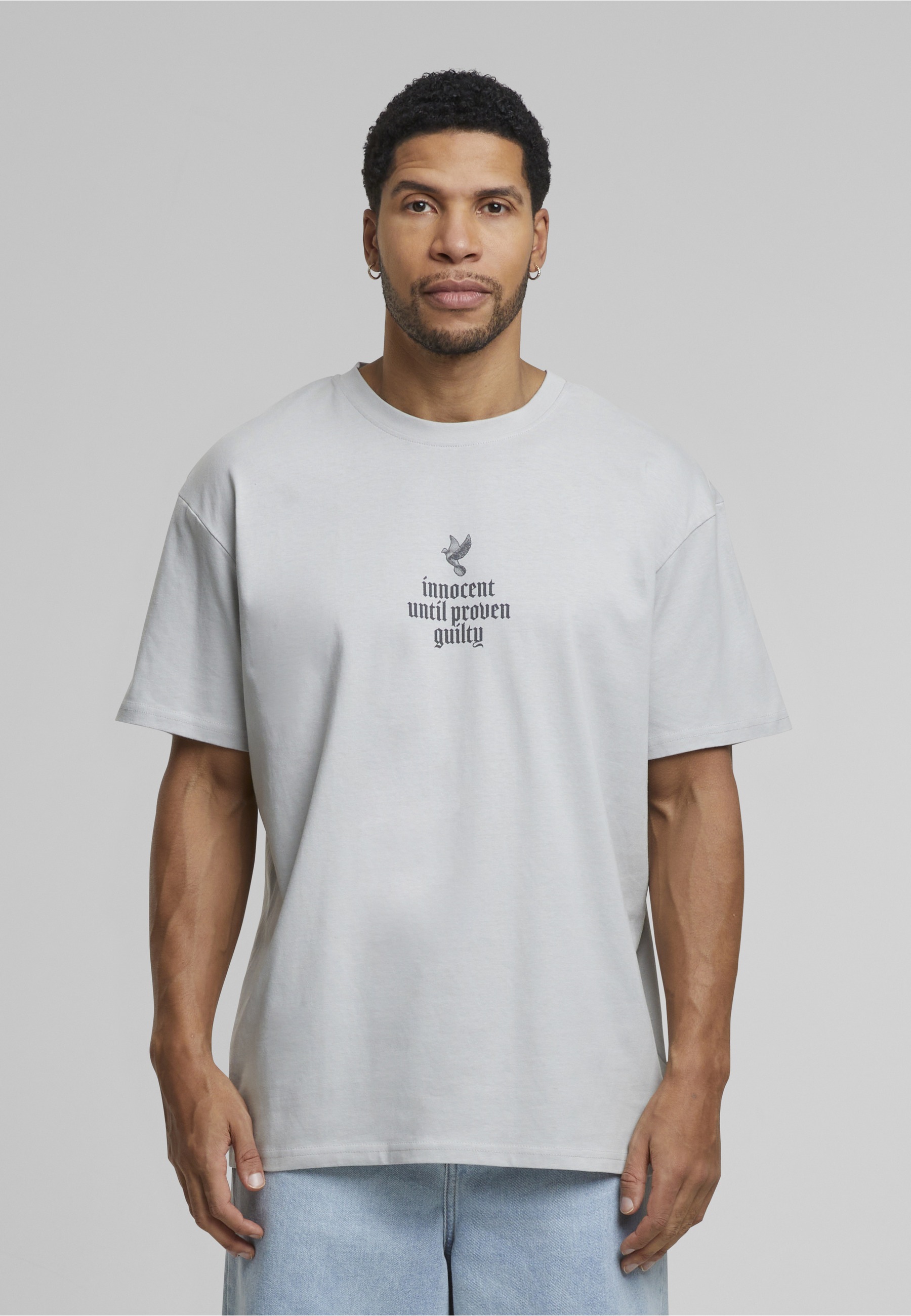 Upscale by Mister Tee T-Shirt »Upscale by Mister Tee Herren Justice Oversize Tee« 1 Stk.