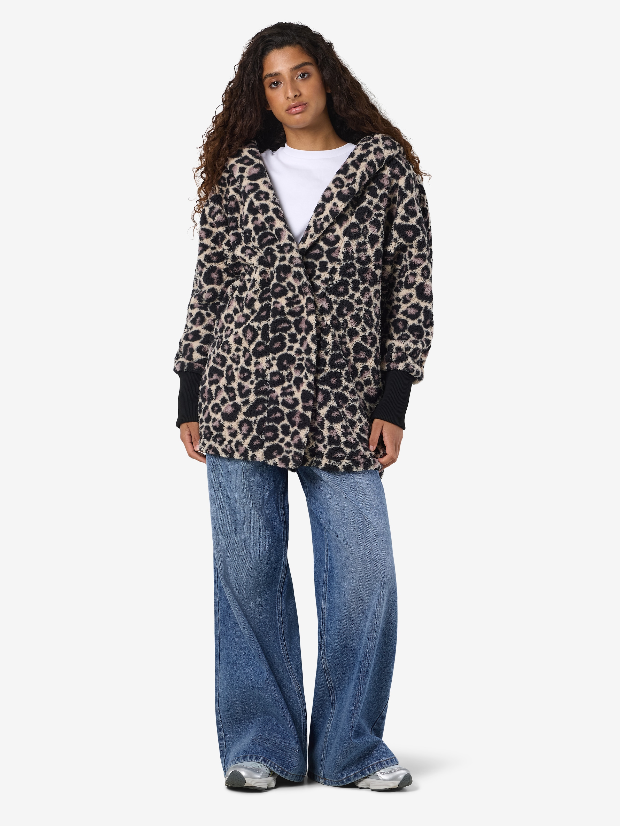 Noisy may Kurzmantel »NMCUDDLE L/S COATIGAN AOP NOOS« Kunstfaser