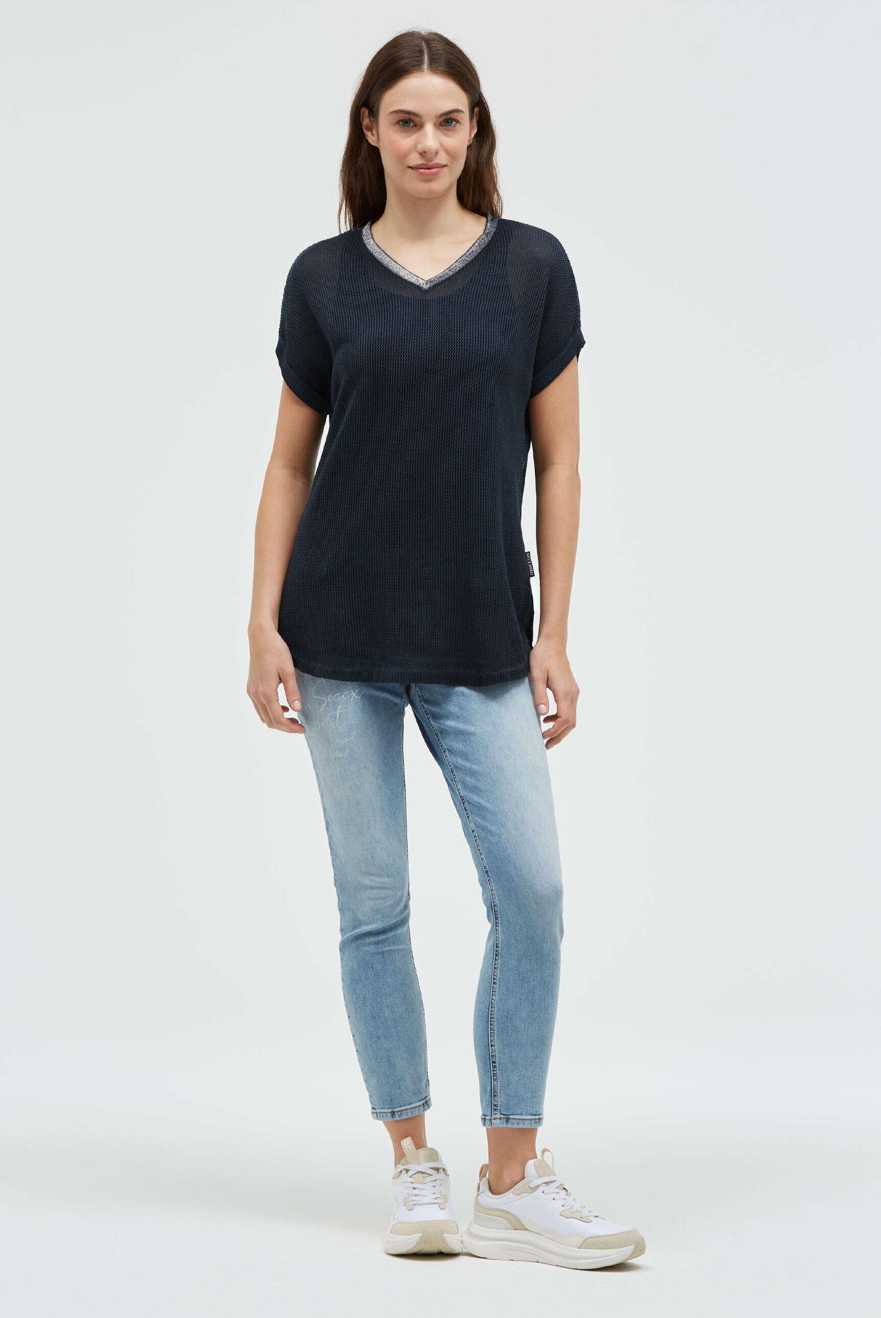 SOCCX V-Shirt mit Seitenschlitze