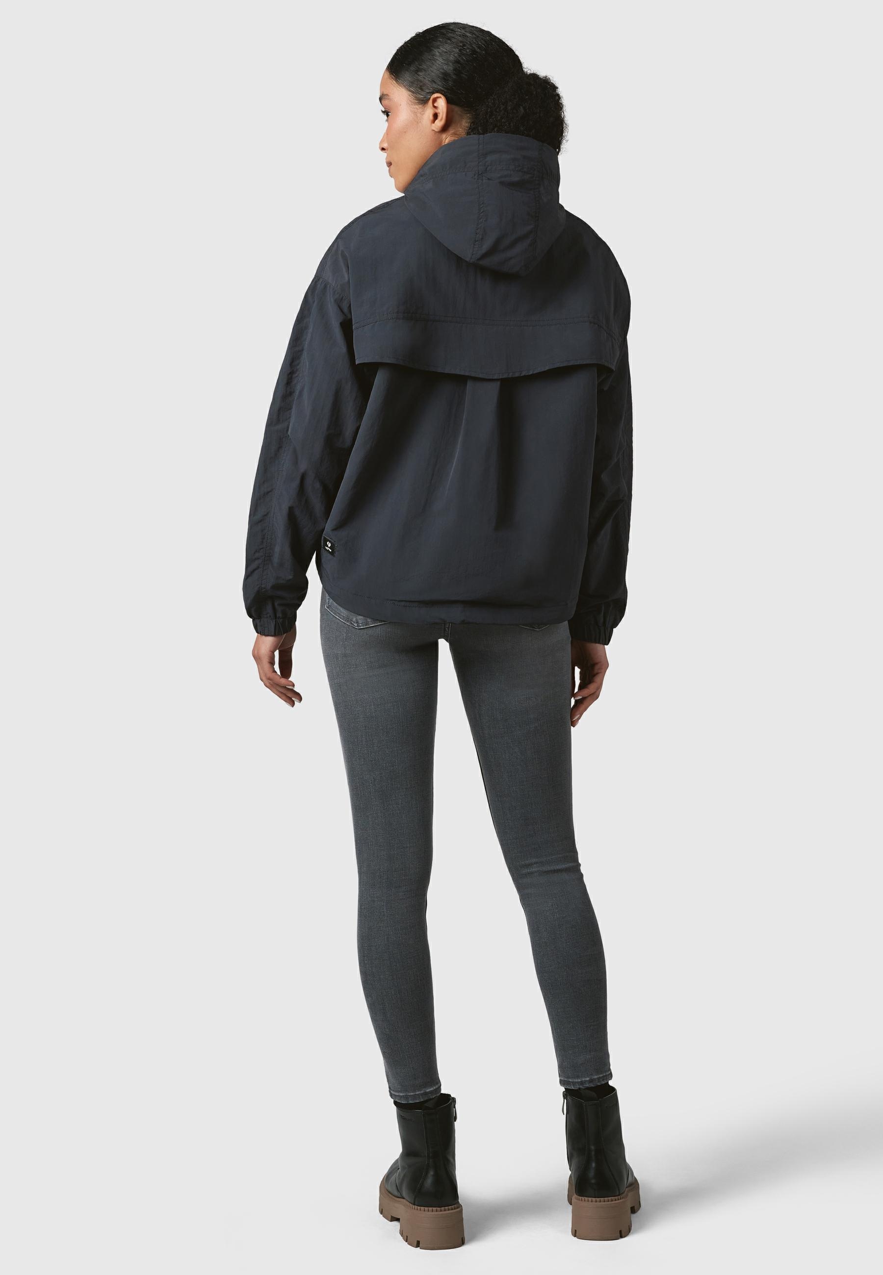 Ragwear Outdoorjacke »Cerys«, mit Kapuze, kurze Damen Übergangsjacke mit verstaubarer Kapuze
