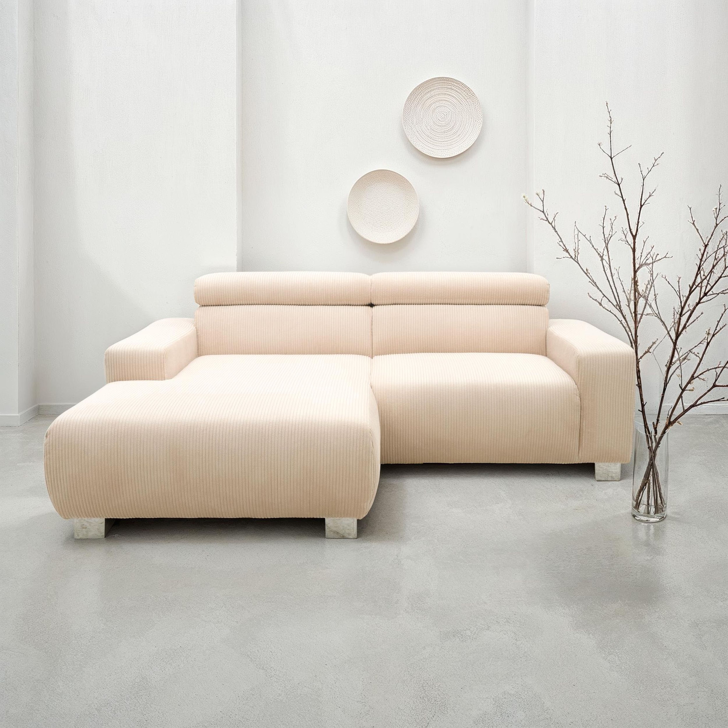 DOMO collection Ecksofa »100030 inkl. Kopfteilverstellung, guter Sitzkomfort, Cordbezug, L-Form«, mit komfortabler Wellenunterfederung, ideal für kleine Räume