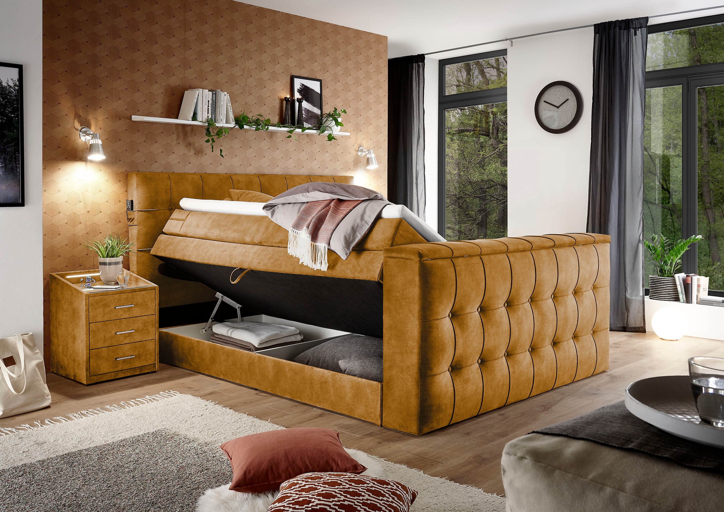 set one by Musterring Boxspringbett »Richmond«, mit Duo-Matratze (H2/H3), versenkbarer TV-Halterung (bis 40 Zoll) und Fernbedienung. Wahlweise mit/ohne Bettkasten