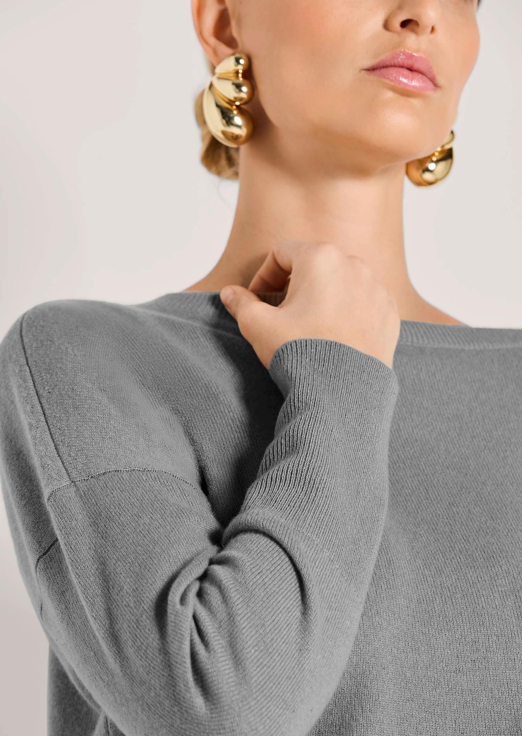 MADELEINE Longpullover »Kaschmirpullover Schlichter Strickpullover mit U-Boot-Ausschnitt«