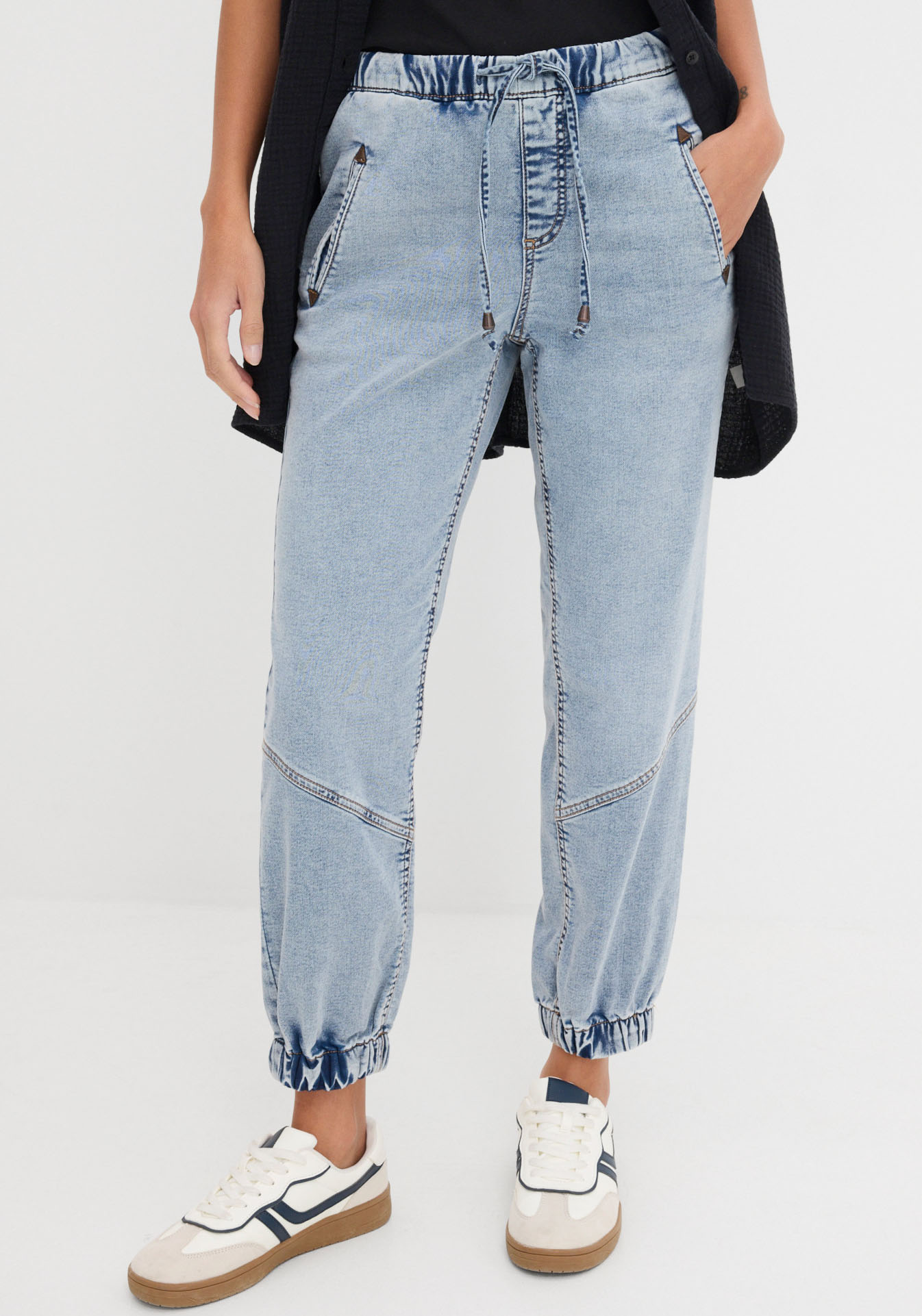 bonprix Jeansjeggings loose fit Passform, aus Baumwolle, Polyester und Elasthan