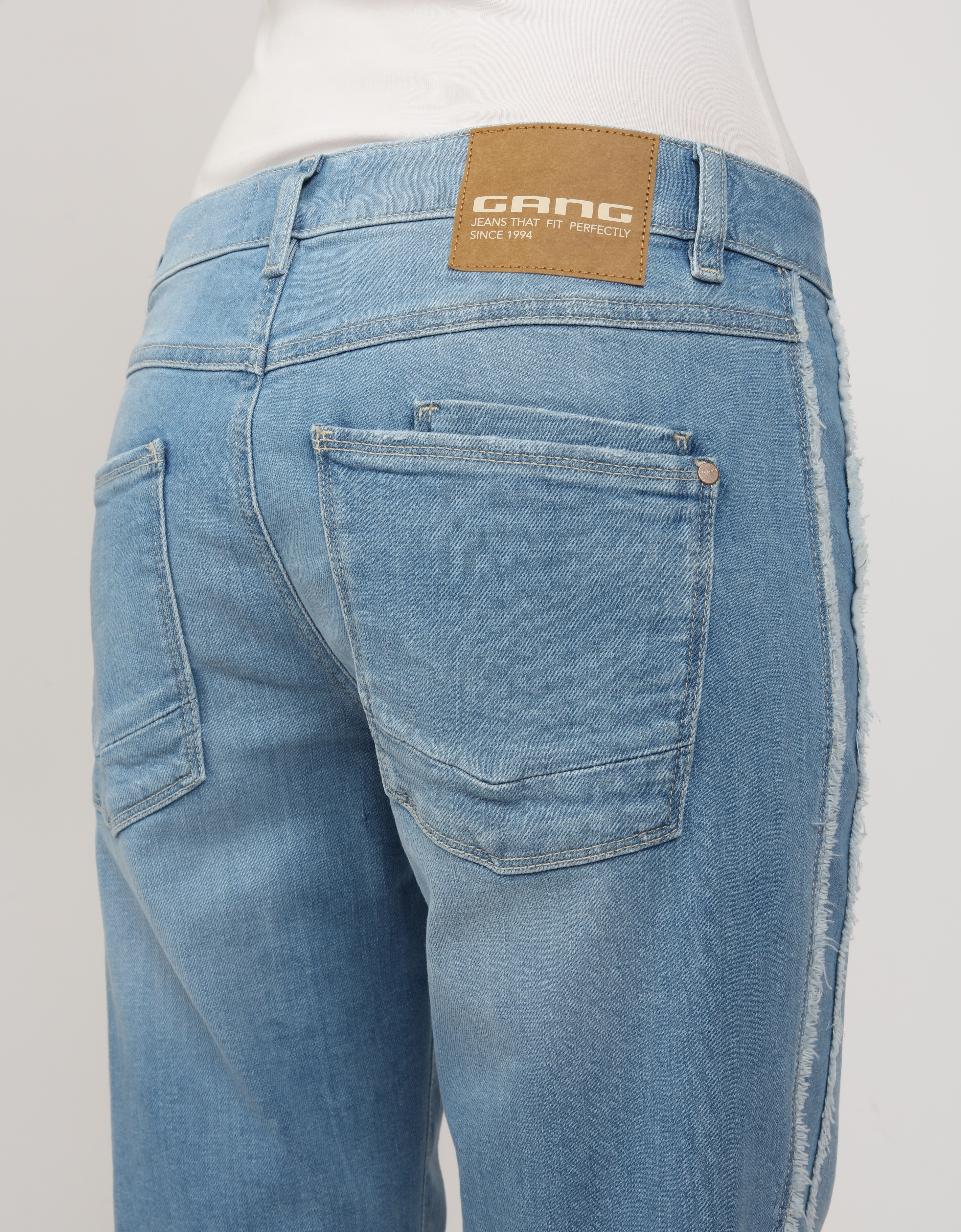 Thumbnail - GANG Boyfriend-Jeans "94NADIA", mit seitlichen Fransenstreifen