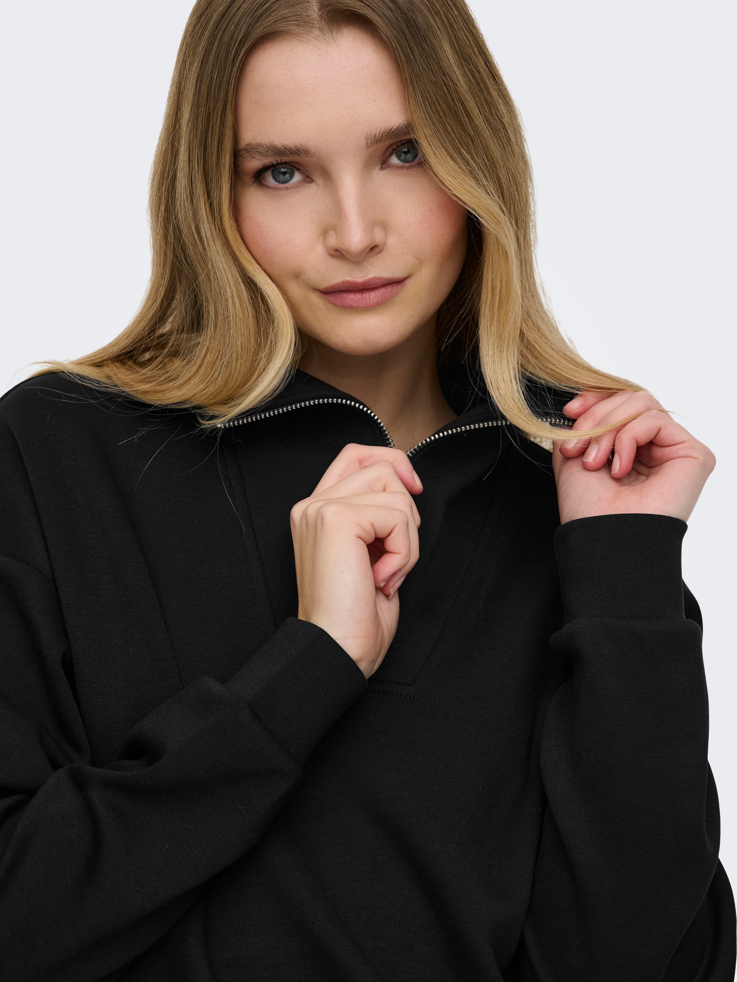 ONLY Play Sweater »ONPLOUNGE HN LS HZ DS SWT NOOS«, Materialmix, loose fit
