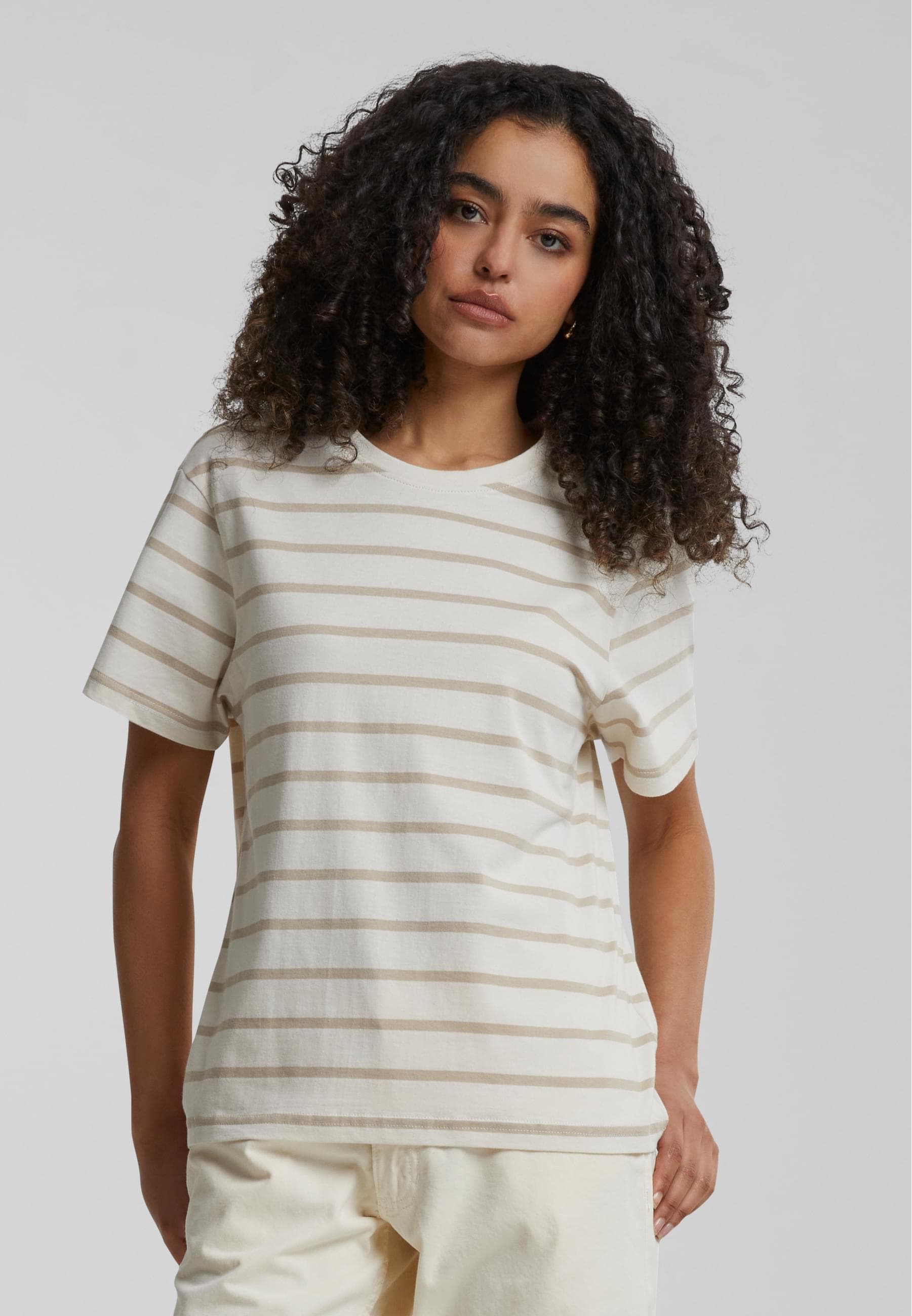 URBAN CLASSICS T-Shirt »Urban Classics Damen Ladies Striped Boxy Tee«, (1 tlg.)