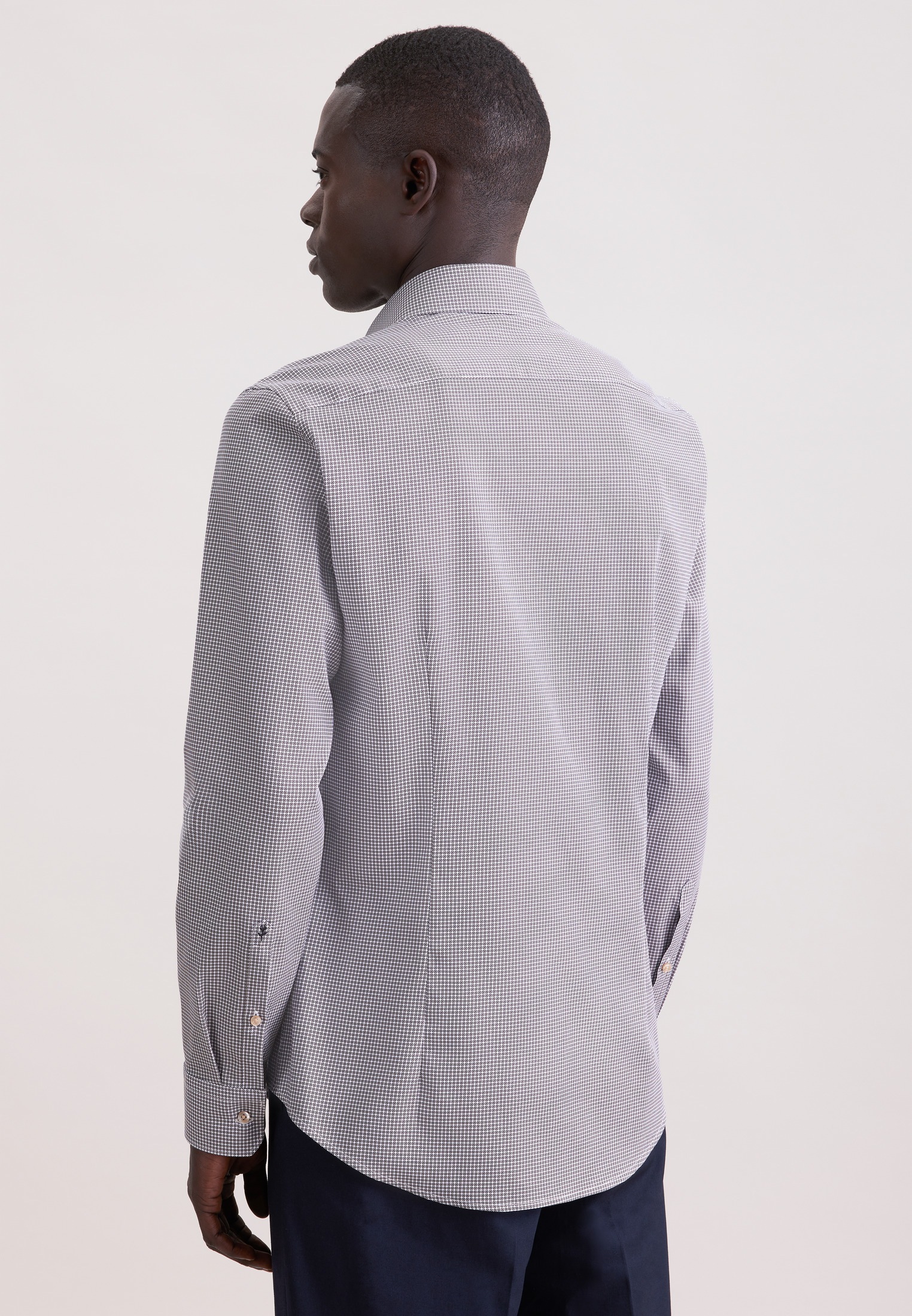 seidensticker Businesshemd "Schwarze Rose" Shaped 1/1 Extra lang Kentkragen günstig online kaufen