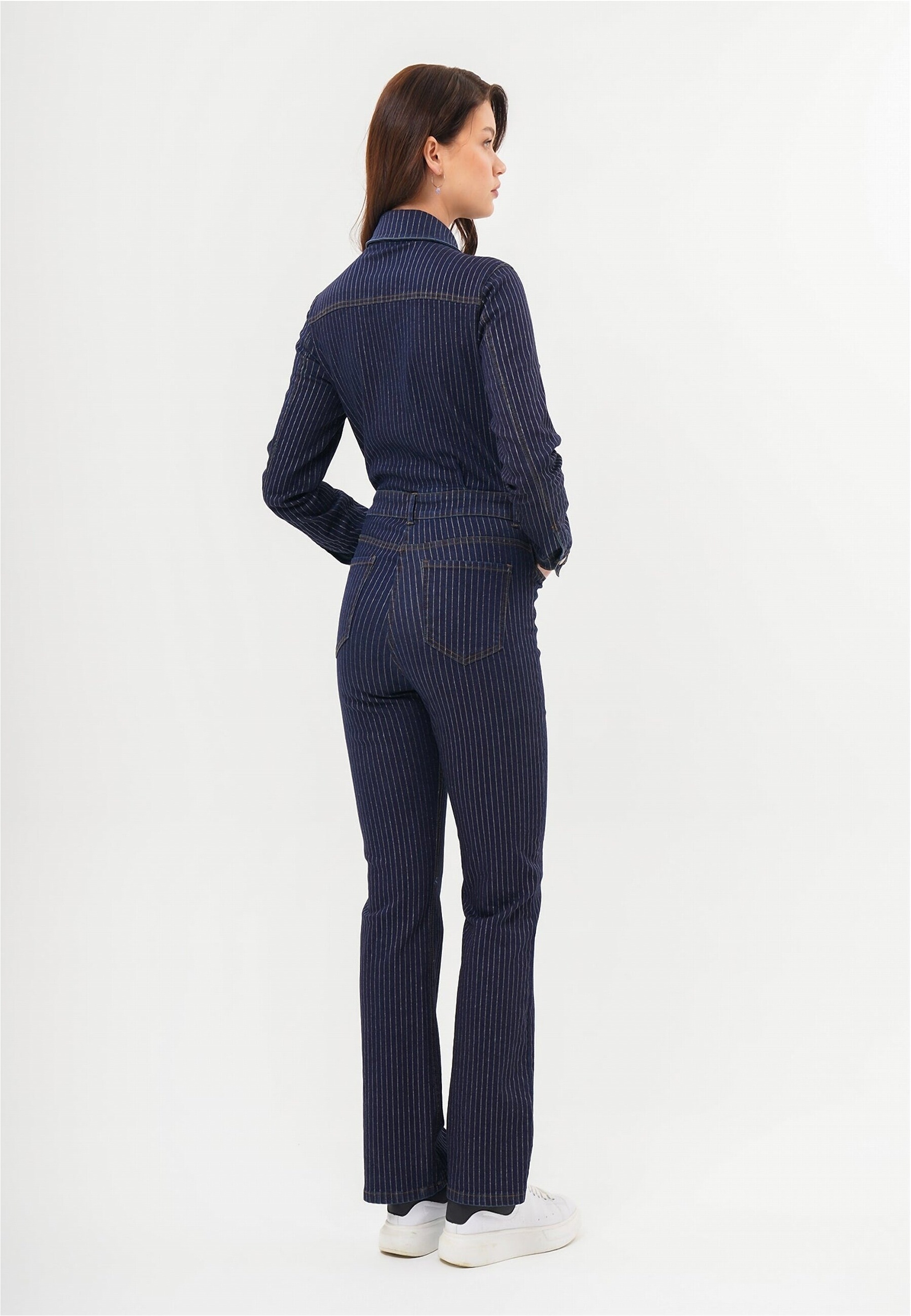 freshlions Jumpsuit »Danika«, im angesagten Jeans-Stil