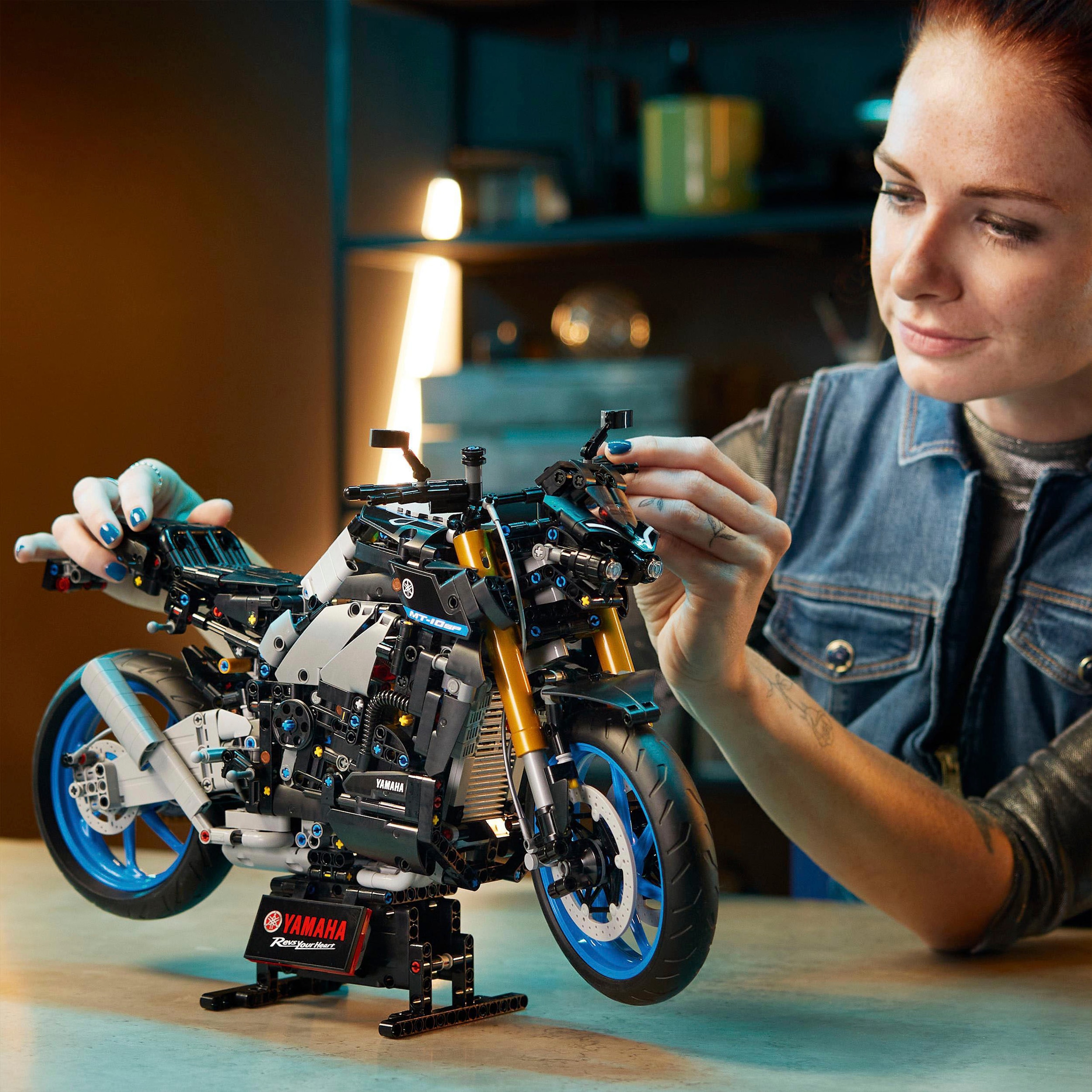 LEGO® Konstruktionsspielsteine »Yamaha MT-10 SP (42159), LEGO® Technic«, (1478 St.), Made in Europe