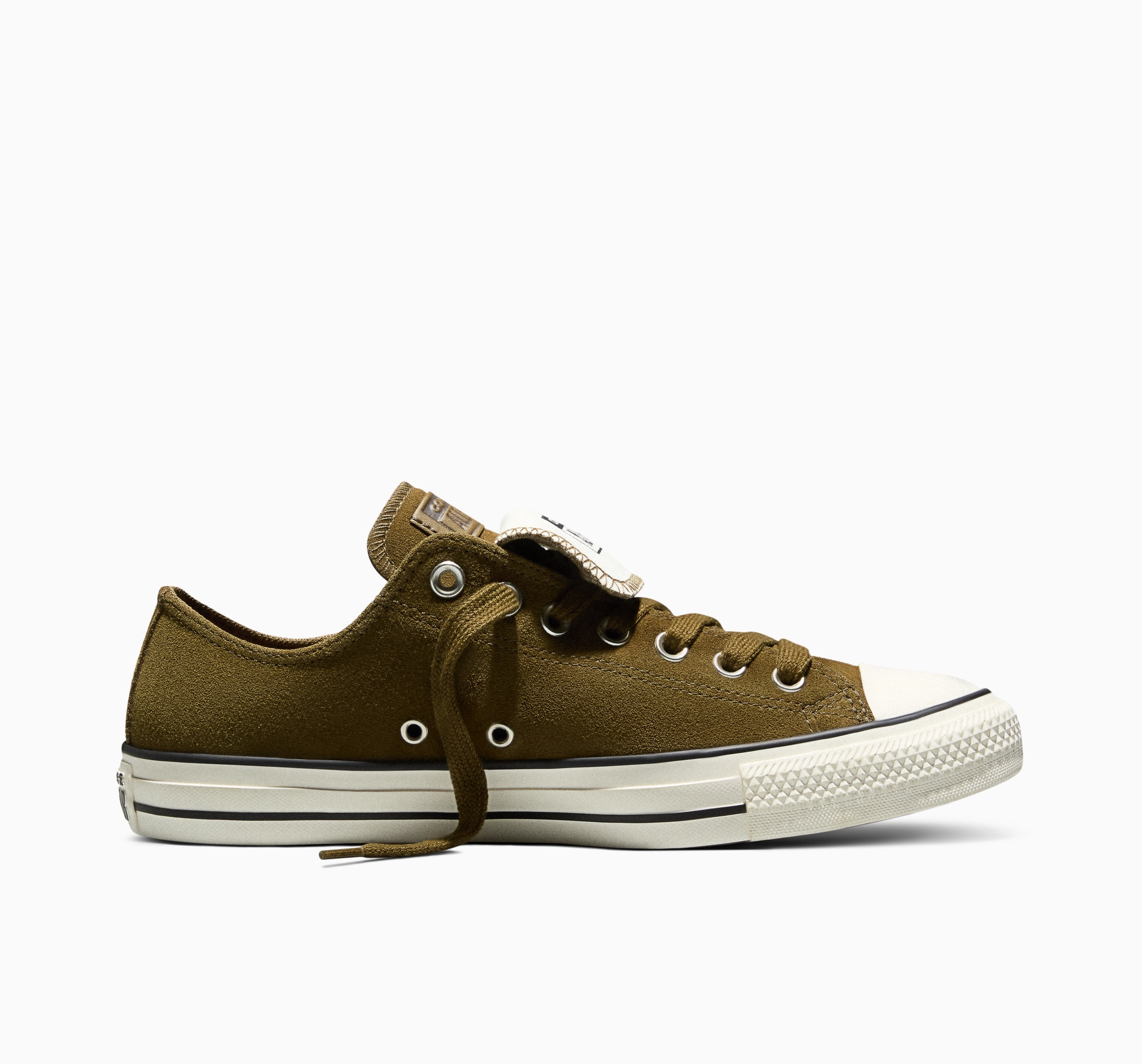 Converse Sneaker »CHUCK TAYLOR ALL STAR SUEDE«  aus Wildleder, zweifarbige Laces