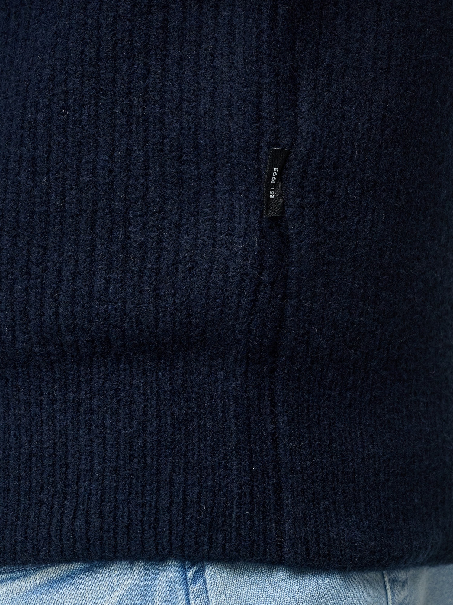 Indicode Troyer »INBertram ½ zip«